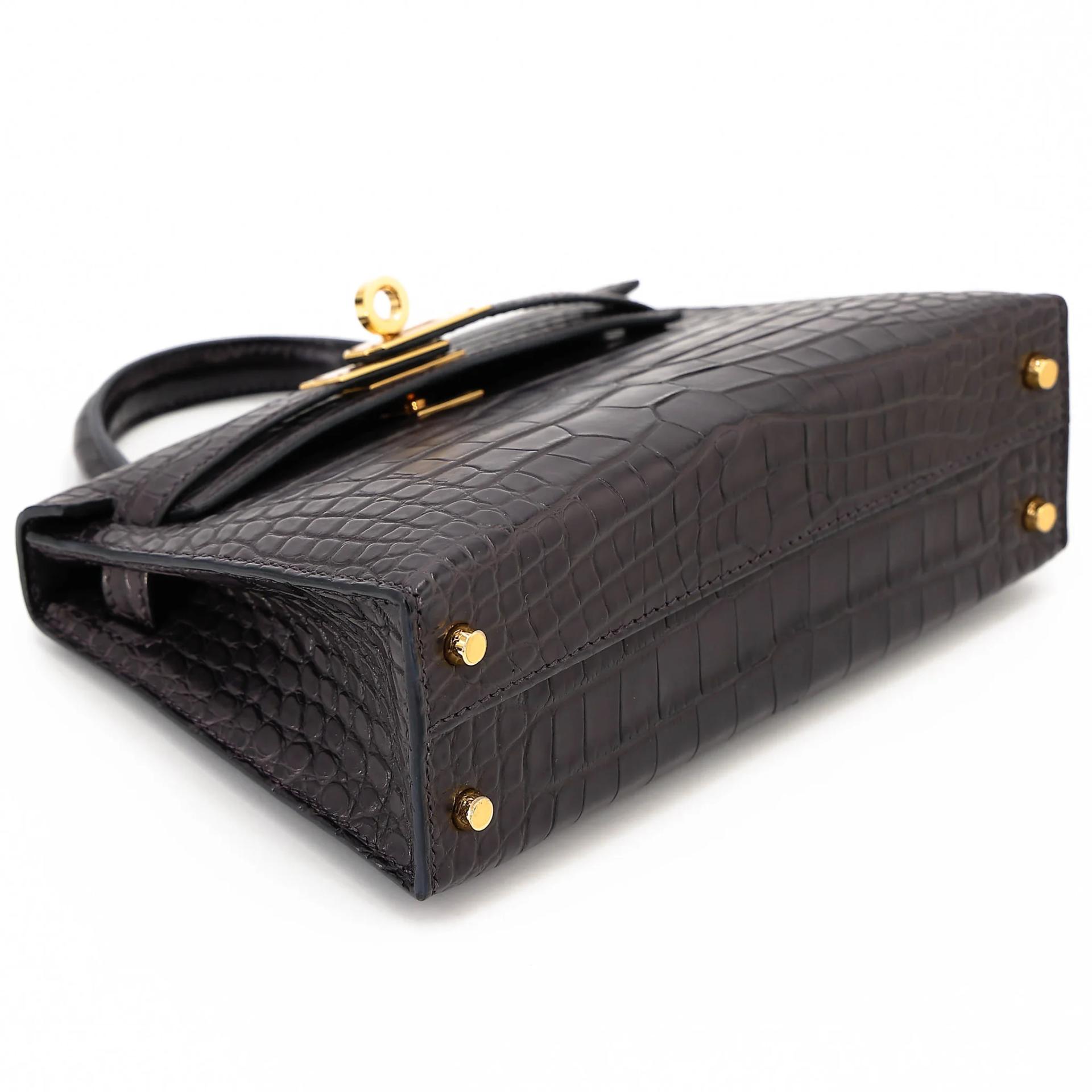 Very Good ( Rank A) HERMÈS Mini Kelly II Prunoir (3W) Matte Alligator Gold hardware Z (2021) - 5
