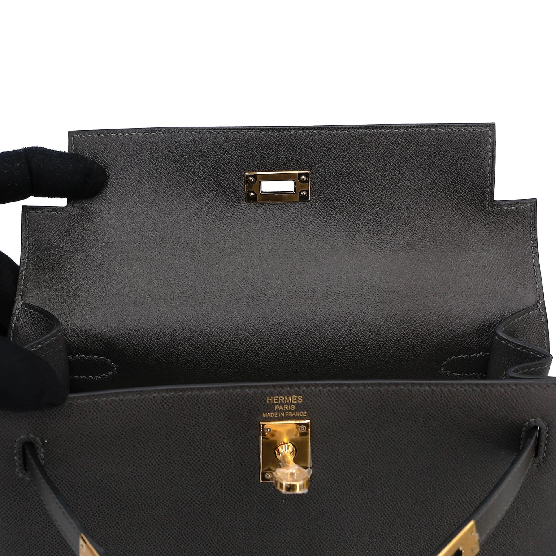 Unused ( Rank NS ) HERMÈS Kelly 25 Sellier Graphite (88) Madame Gold hardware W (2024) - 12