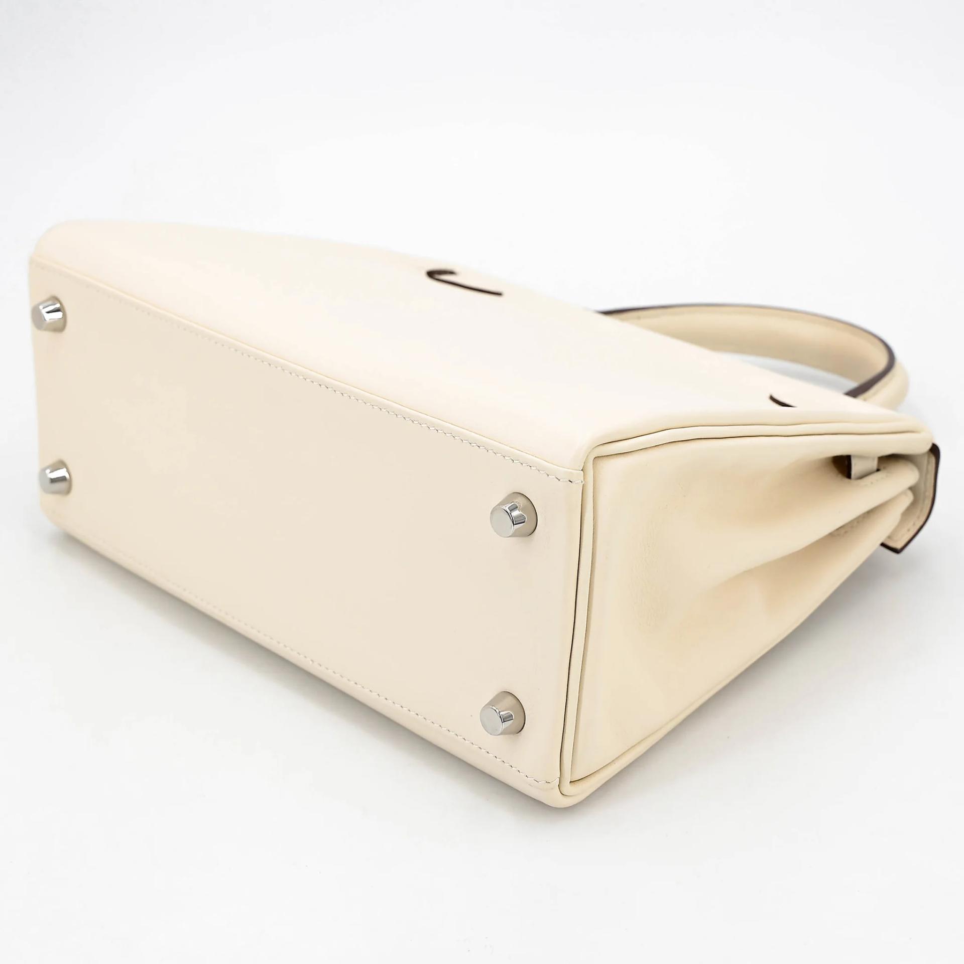 Excellent ( Rank SA ) HERMÈS Kelly 25 Nata (I2) Swift Palladium hardware Z (2021) - 10