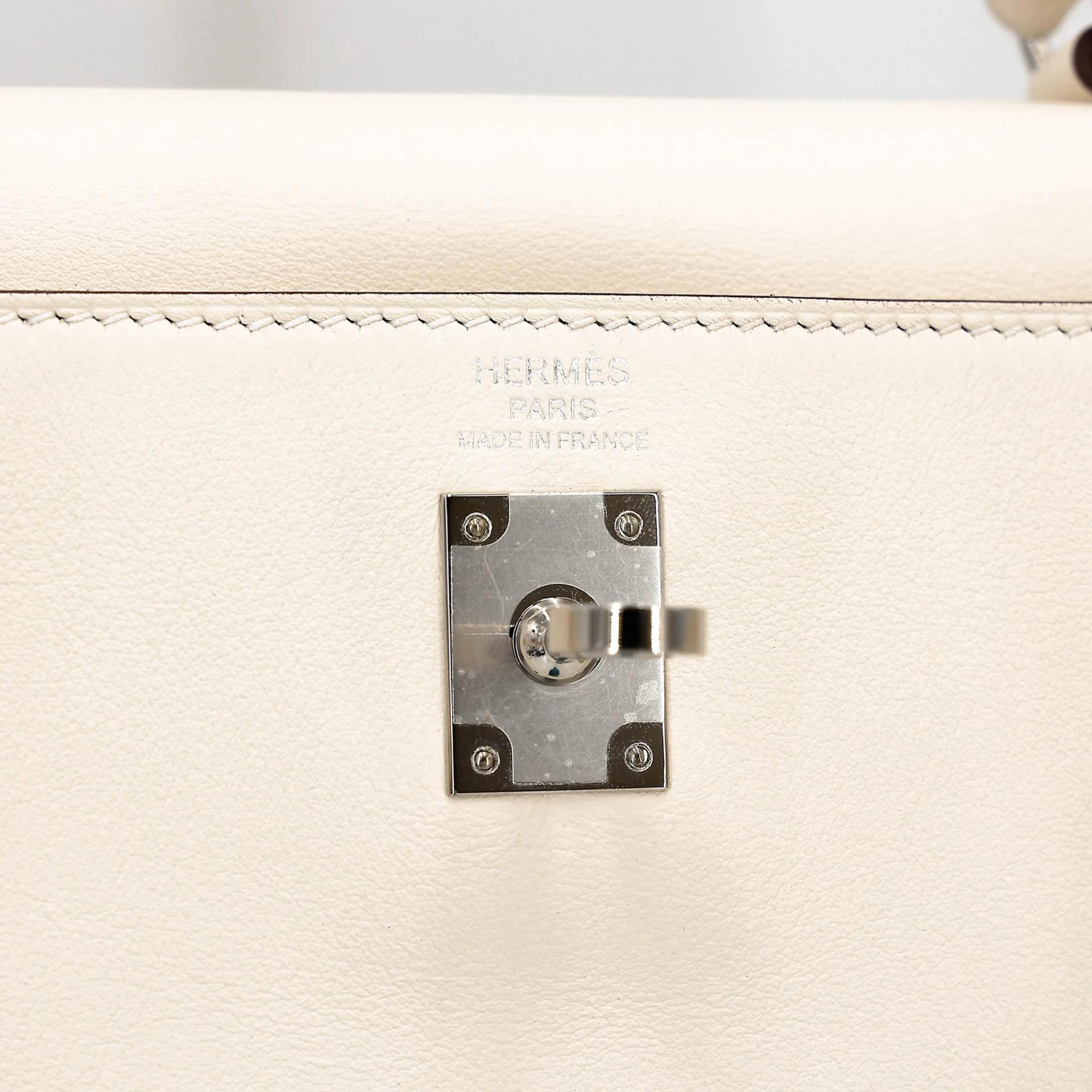 Excellent ( Rank SA ) HERMÈS Kelly 25 Nata (I2) Swift Palladium hardware Z (2021) - 21