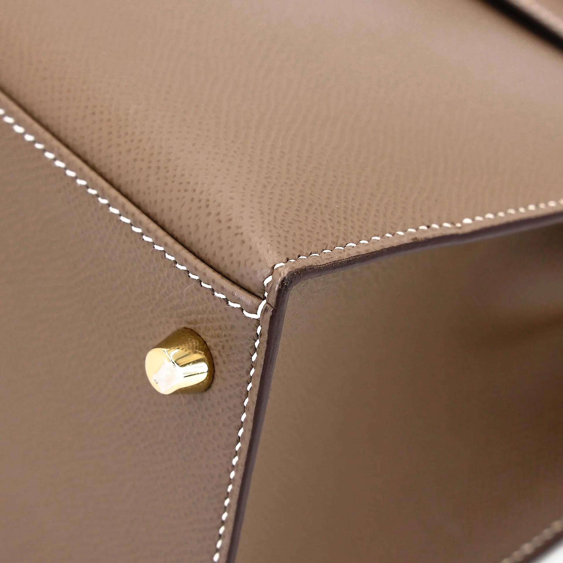 Excellent ( Rank SA ) HERMÈS Kelly 28 Sellier Etoupe (18) Epsom Gold hardware U (2022) - 8