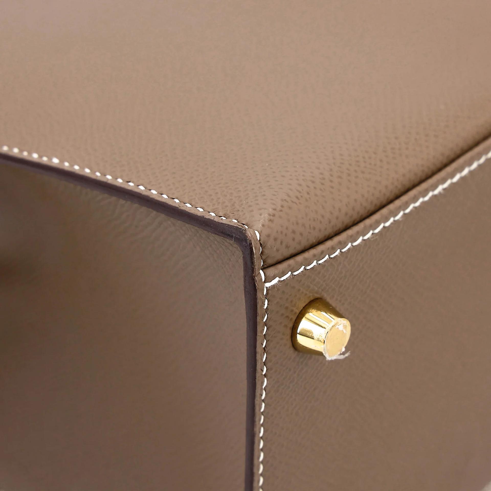 Excellent ( Rank SA ) HERMÈS Kelly 28 Sellier Etoupe (18) Epsom Gold hardware U (2022) - 11