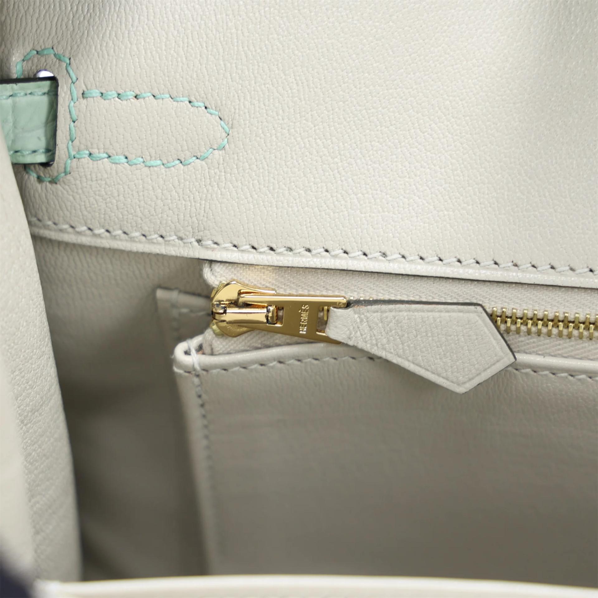 Excellent ( Rank SA ) HERMÈS Special Order Limited Edition Birkin 25 HSS Vert d’Eau (6U) Gris Perle (80) Matte Alligator Gold hardware B (2023) - 14