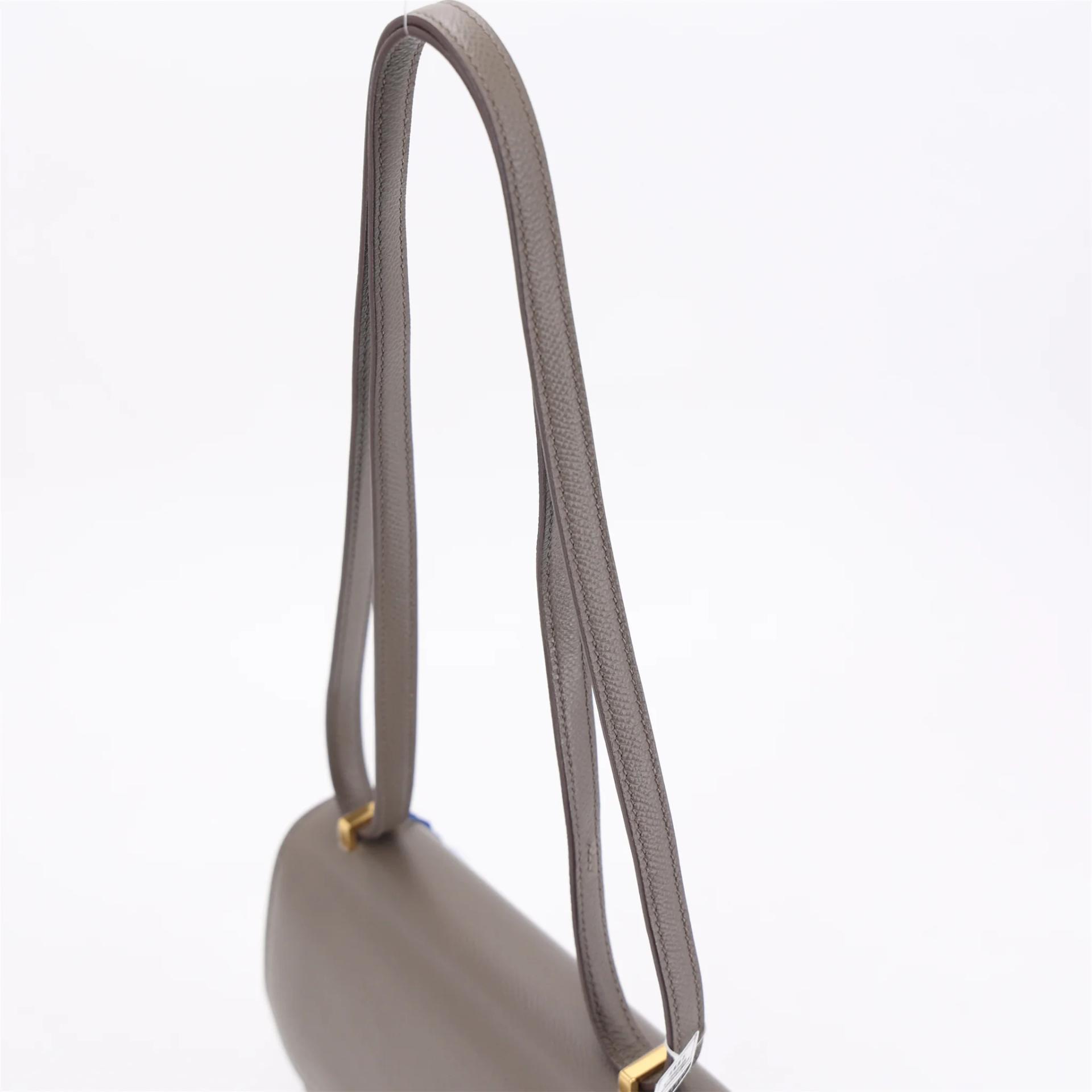 Very Good ( Rank A) HERMÈS Constance Mini Etain (8F) Epsom Gold hardware Z (2021) - 3
