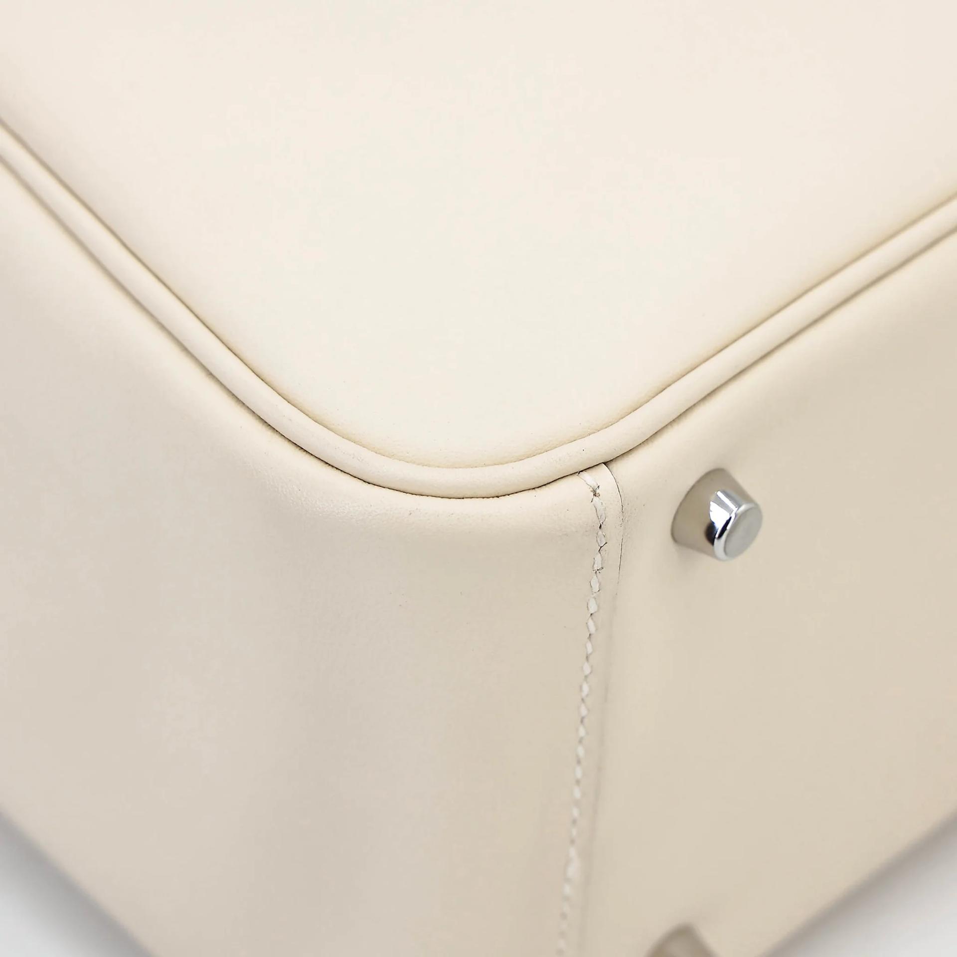 Very Good ( Rank A) HERMÈS Mini Lindy Verso Nata (I2) Sesame (2S) Swift Palladium hardware B (2023) - 10