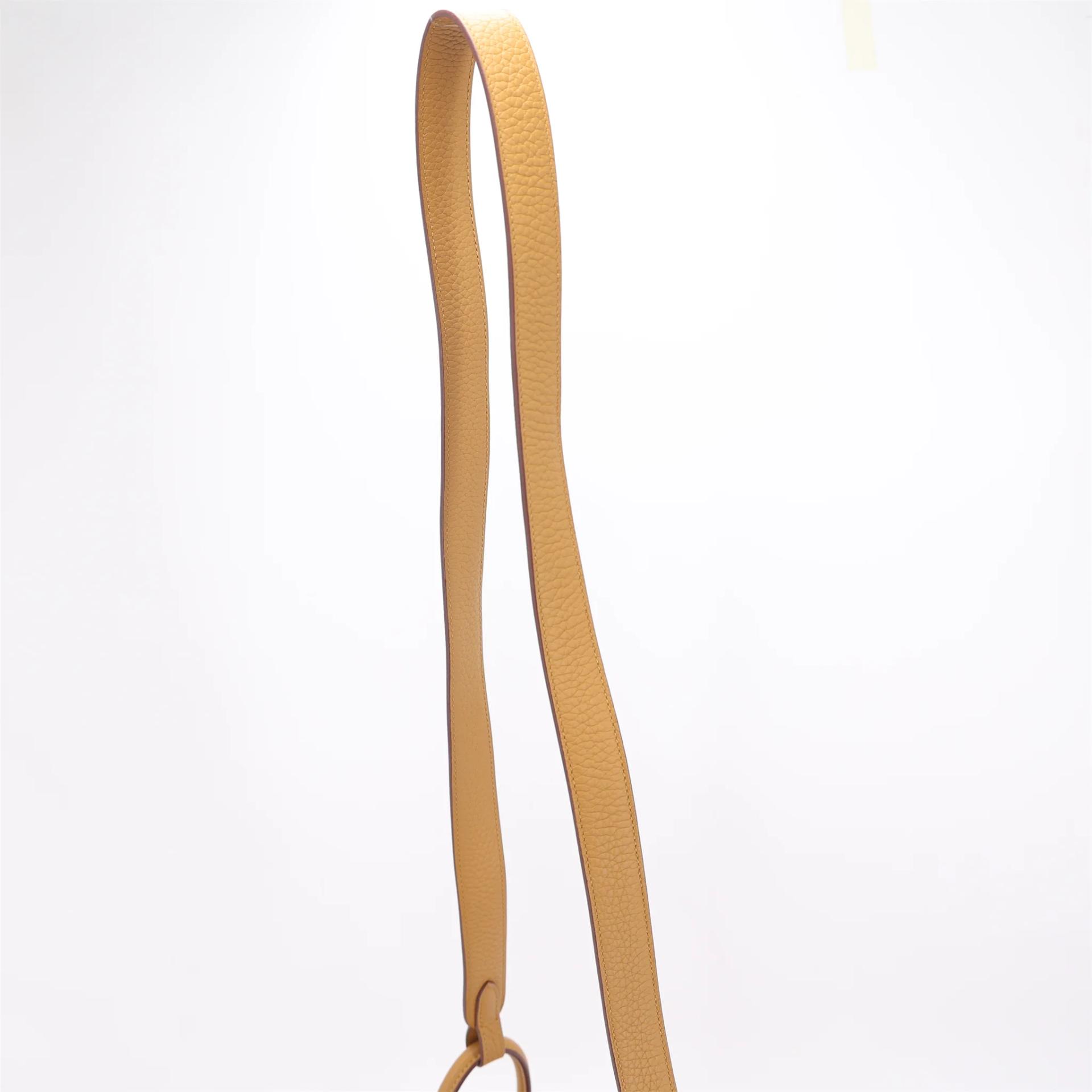 Very Good ( Rank A) HERMÈS Mini Lindy Biscuit (4B) Clemence Gold hardware Z (2021) - 3