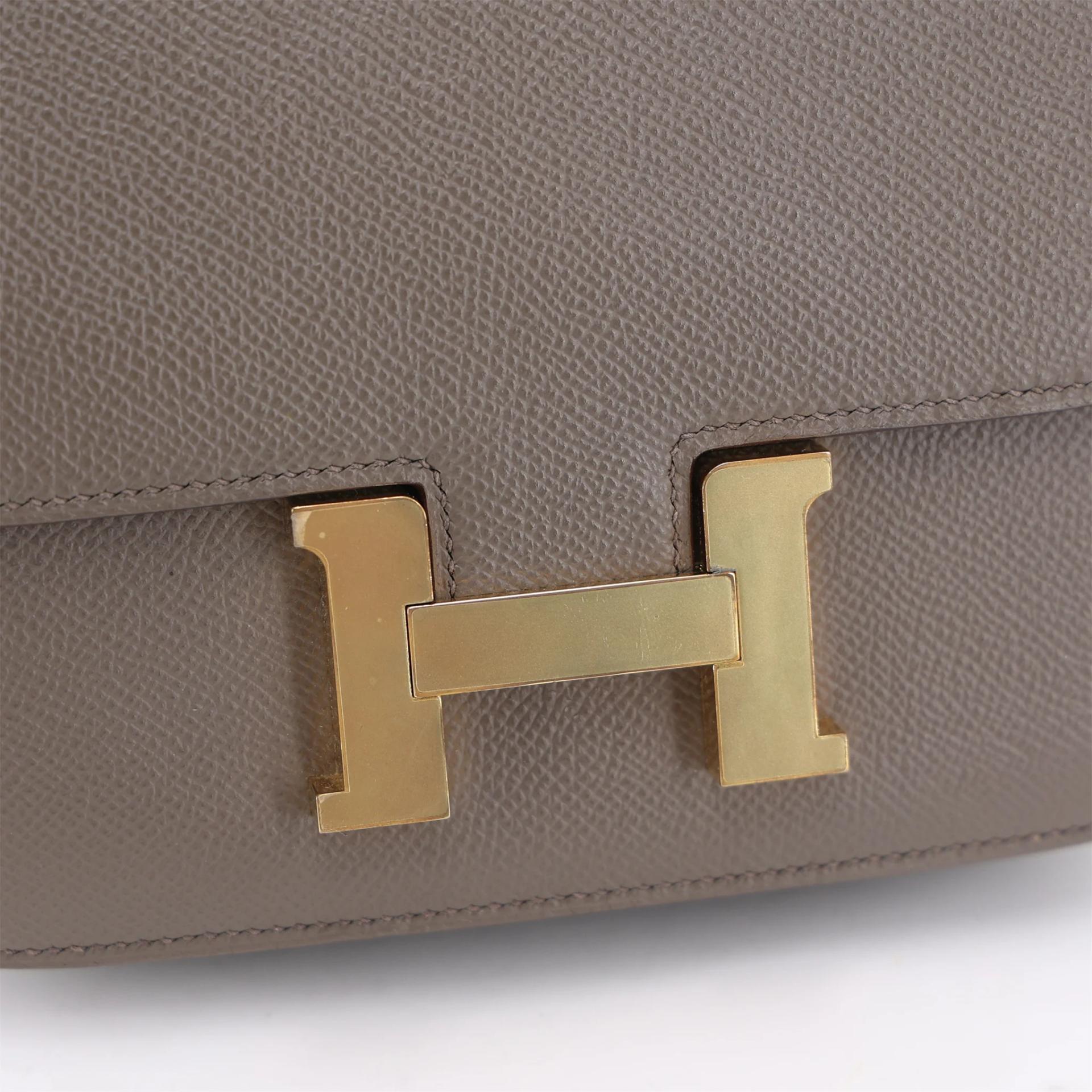 Very Good ( Rank A) HERMÈS Constance Mini Etain (8F) Epsom Gold hardware Z (2021) - 8