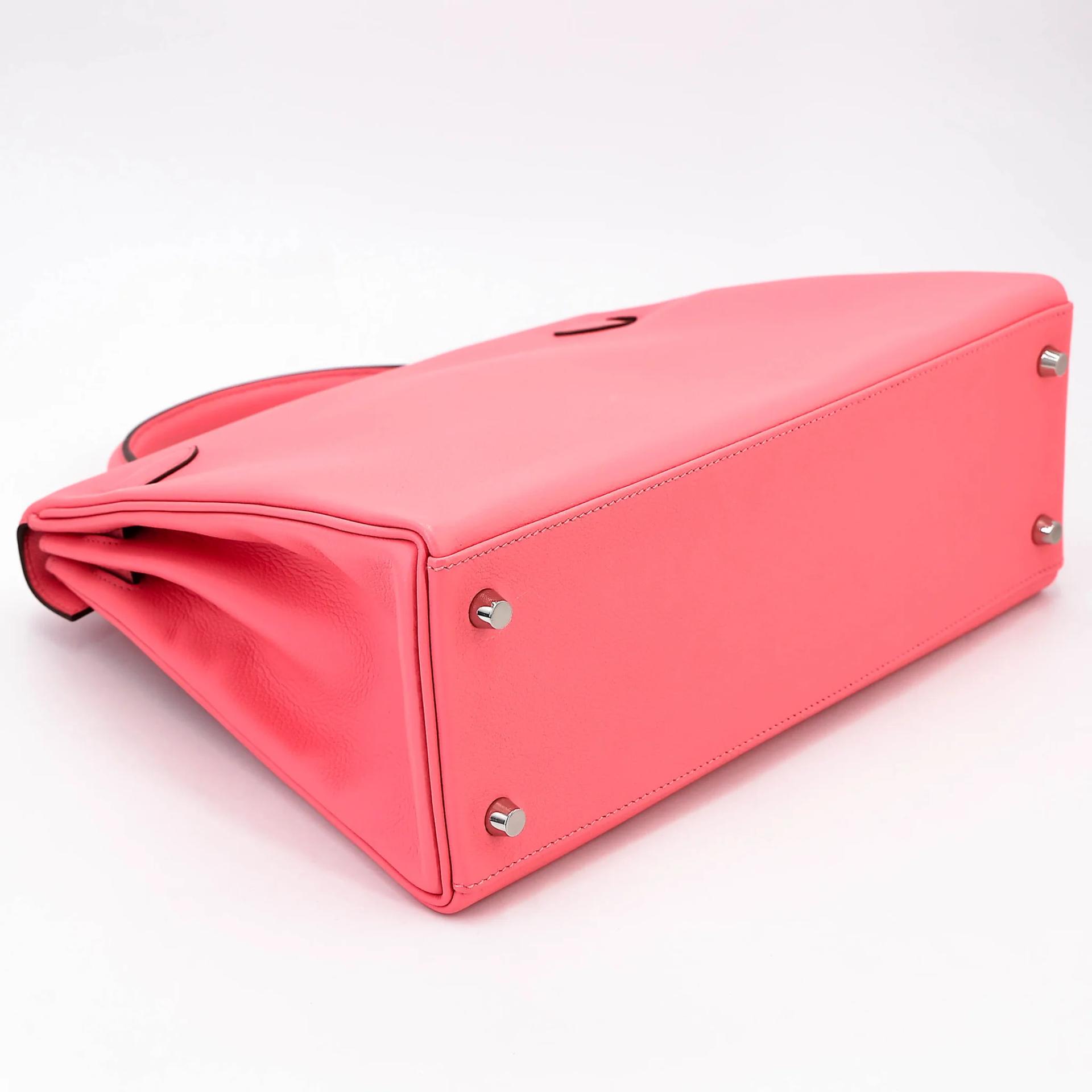 Unused ( Rank NS ) HERMÈS Kelly 32 Verso Rose d’Ete (K4) Terre Battue (R1) Evercolor Palladium hardware Y (2020) - 7