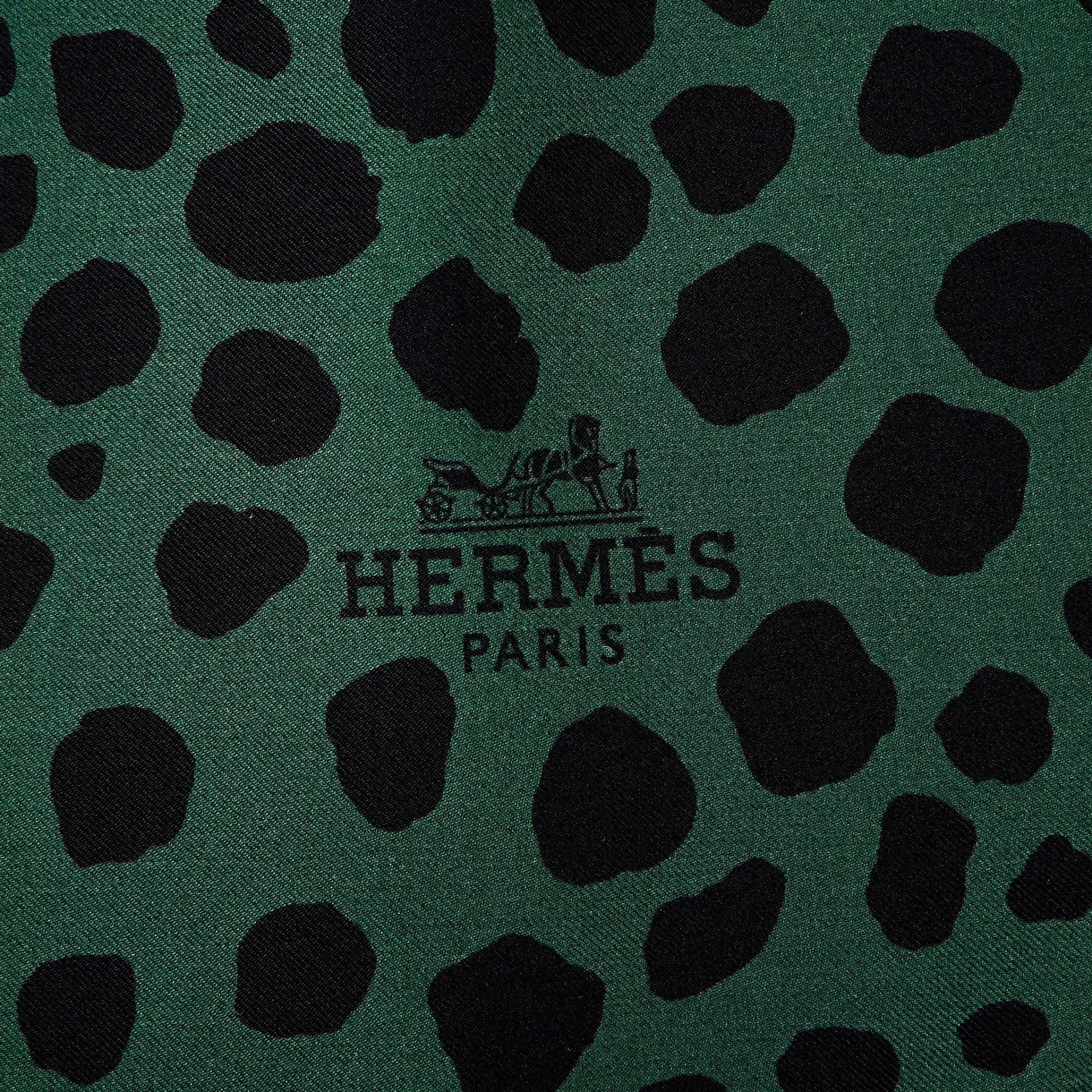Brand New ( Rank N ) HERMÈS Carre 90 scarf Green Blue Silk - 4