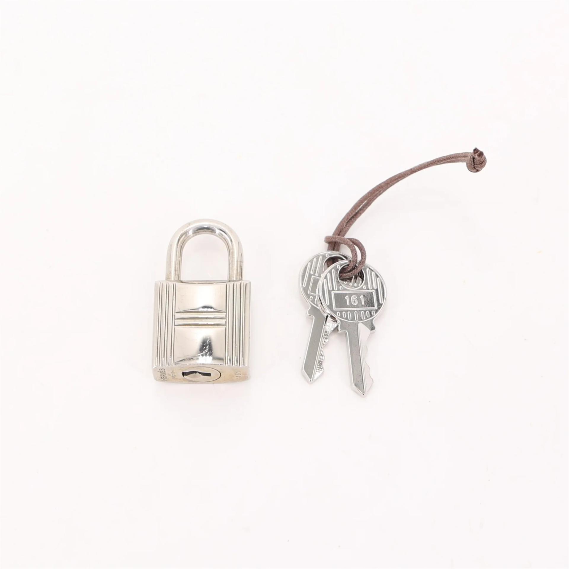 ランク A HERMÈS エルメス ピコタンロックPM アルザン (3G) ビスキュイ (4B) トリヨン シルバー金具 Z刻印 (2021) - 16