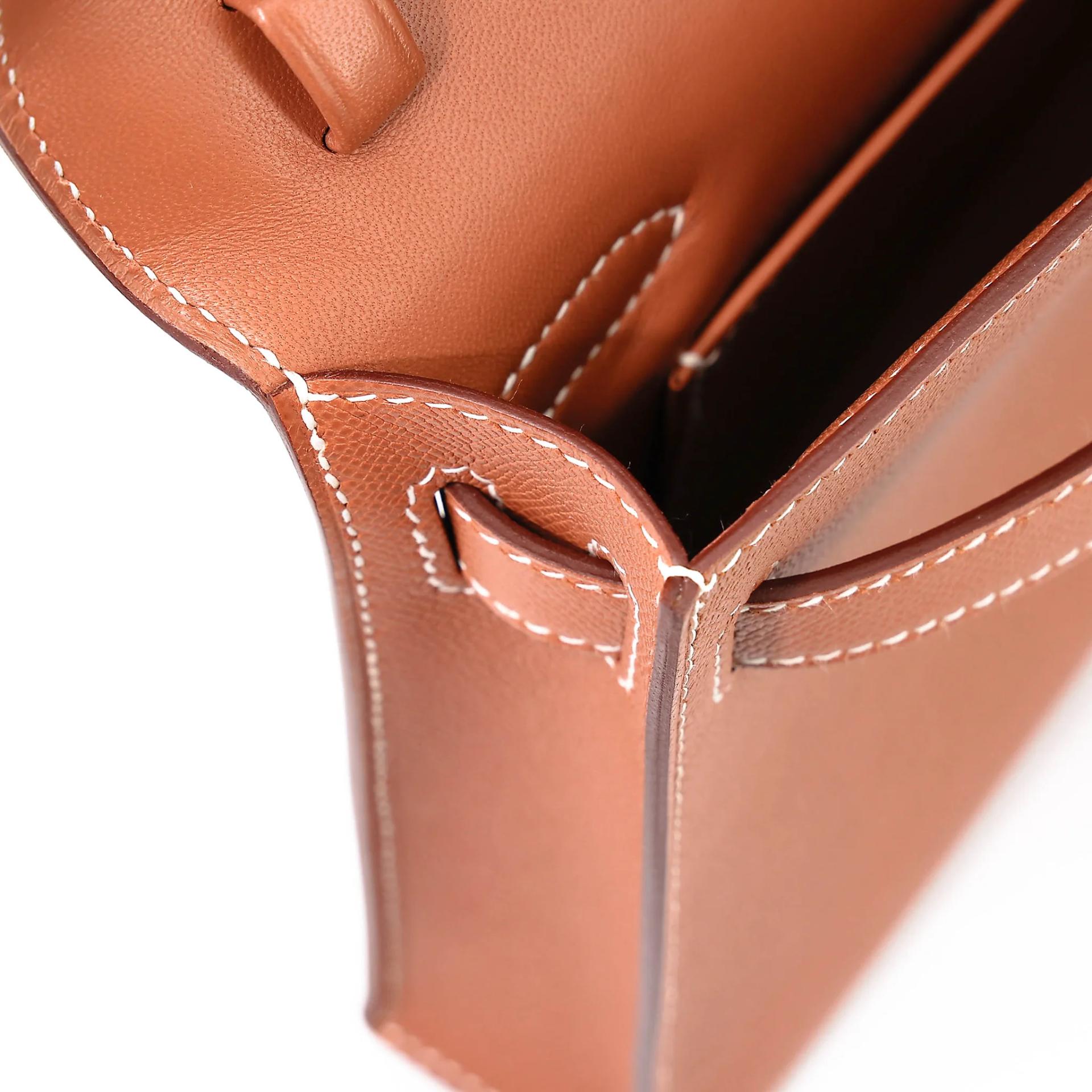 Unused ( Rank NS ) HERMÈS Kelly Elan Gold (37) Madame Gold hardware B (2023) - 16