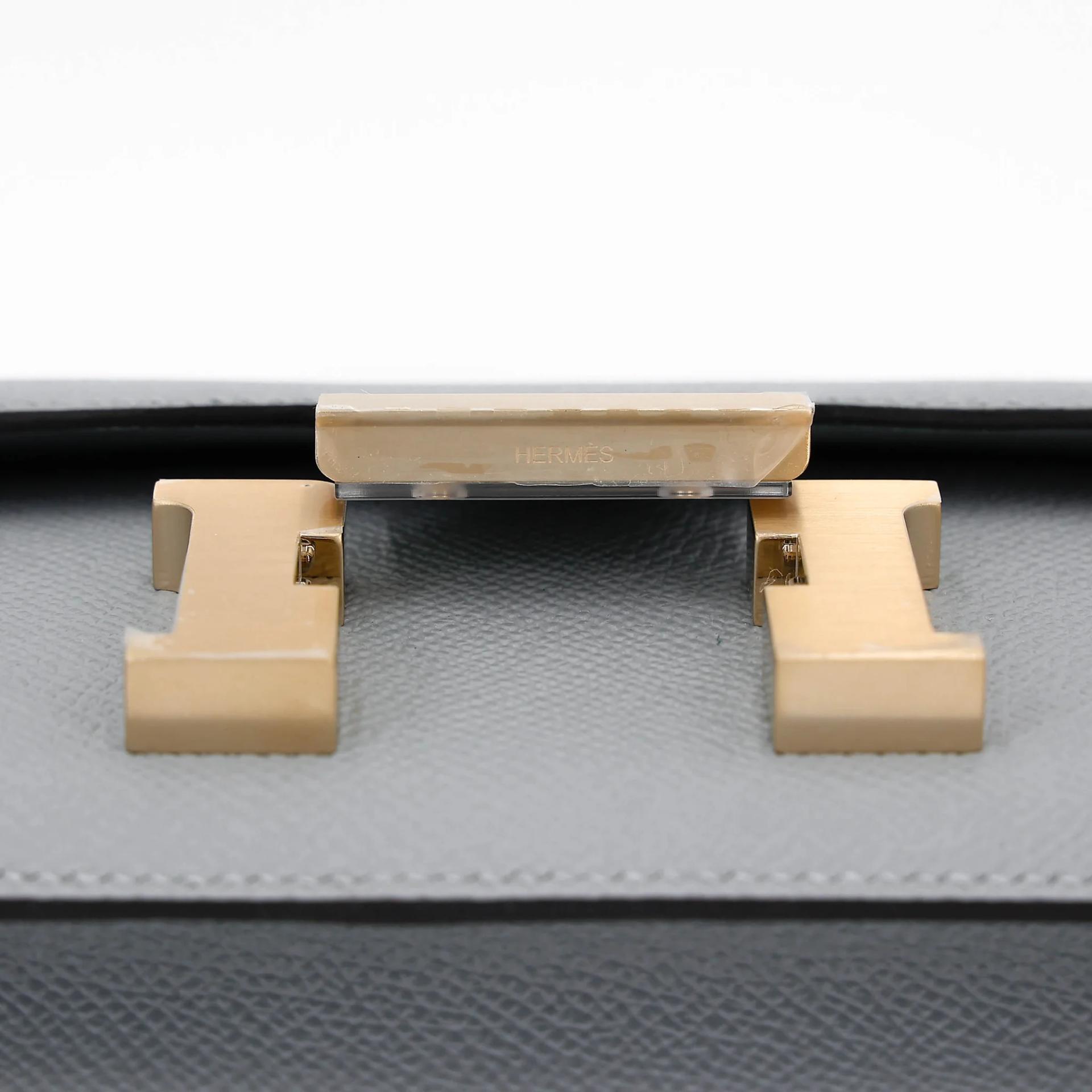 Brand New ( Rank N ) HERMÈS Constance Mini Gris Pantin (P0) Epsom Brushed Permabrass hardware K (2025) - 9