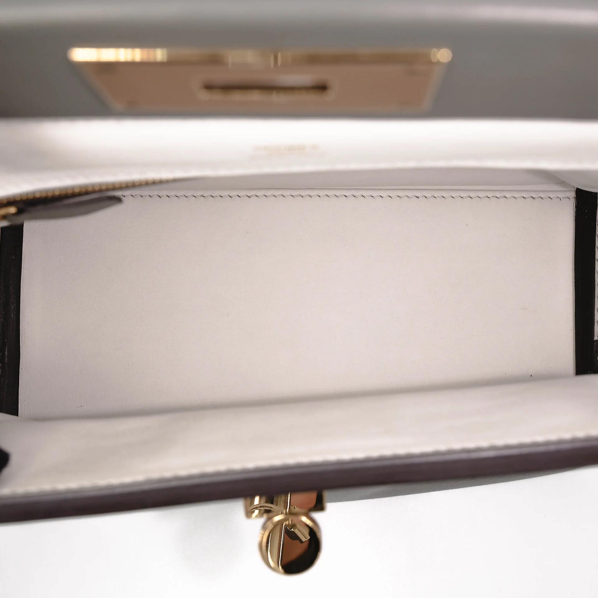 Excellent ( Rank SA ) HERMÈS 24/24 - 21 mini Verso Gris Meyer (0L) Gris Pale (M4) Evercolor Gold hardware B (2023) - 24