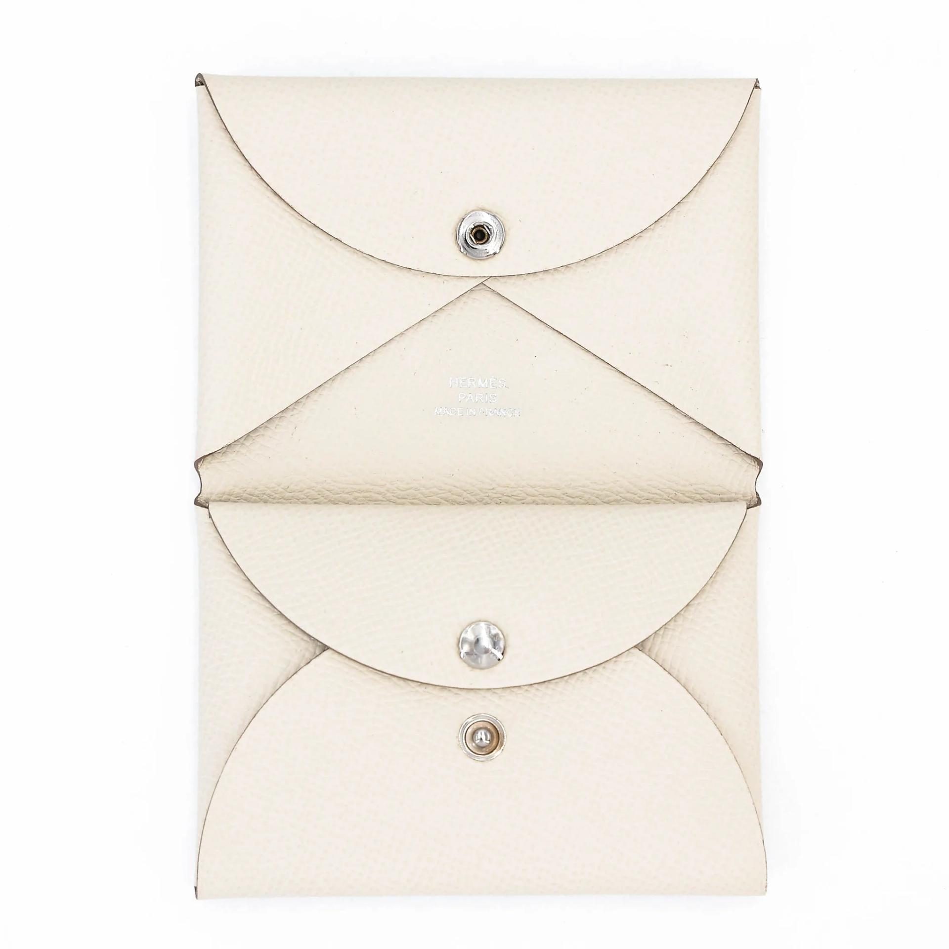Brand New ( Rank N ) HERMÈS Calvi Duo card holder Craie (10) Epsom B (2023) - 8