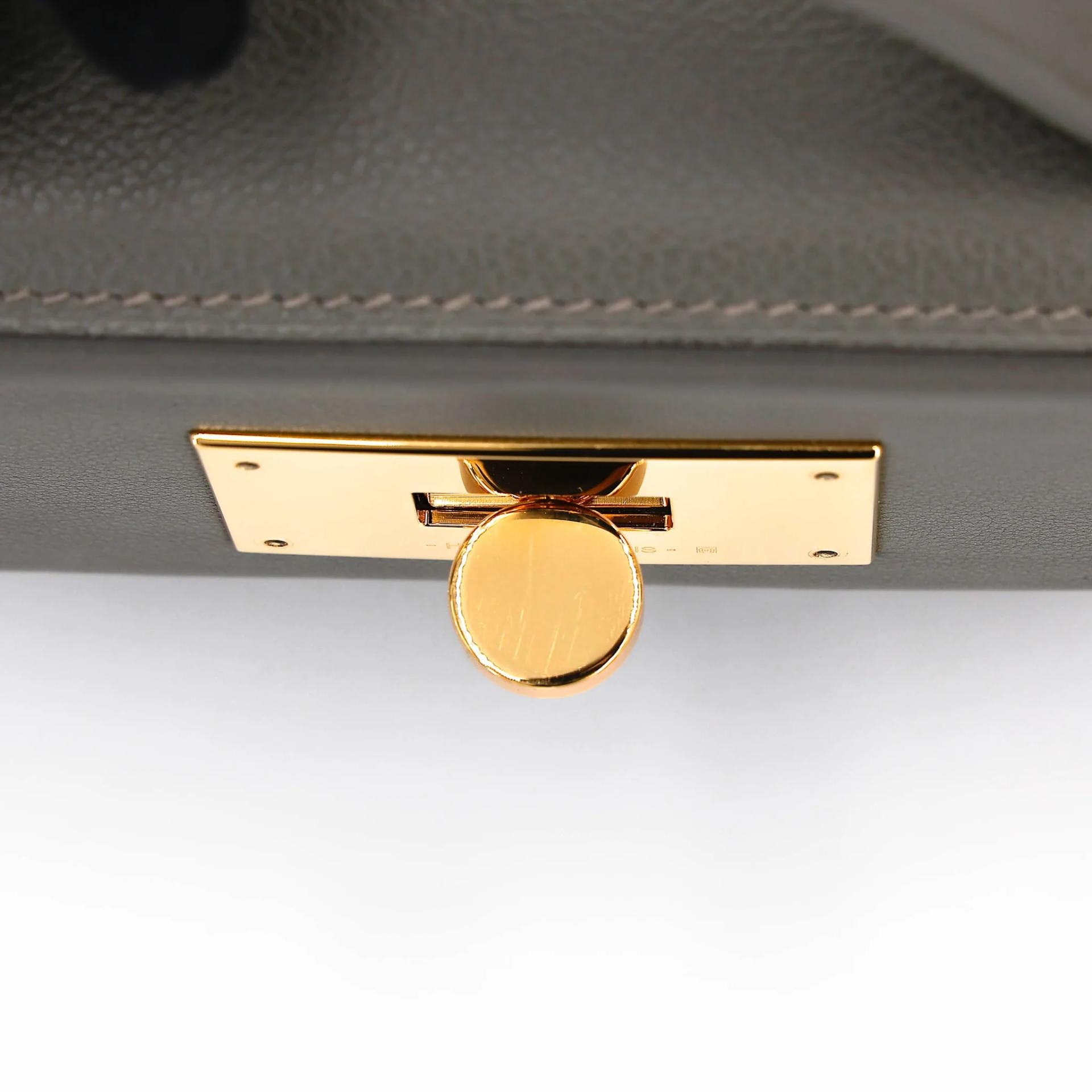 Excellent ( Rank SA ) HERMÈS 24/24 - 21 mini Verso Gris Meyer (0L) Gris Pale (M4) Evercolor Gold hardware B (2023) - 14