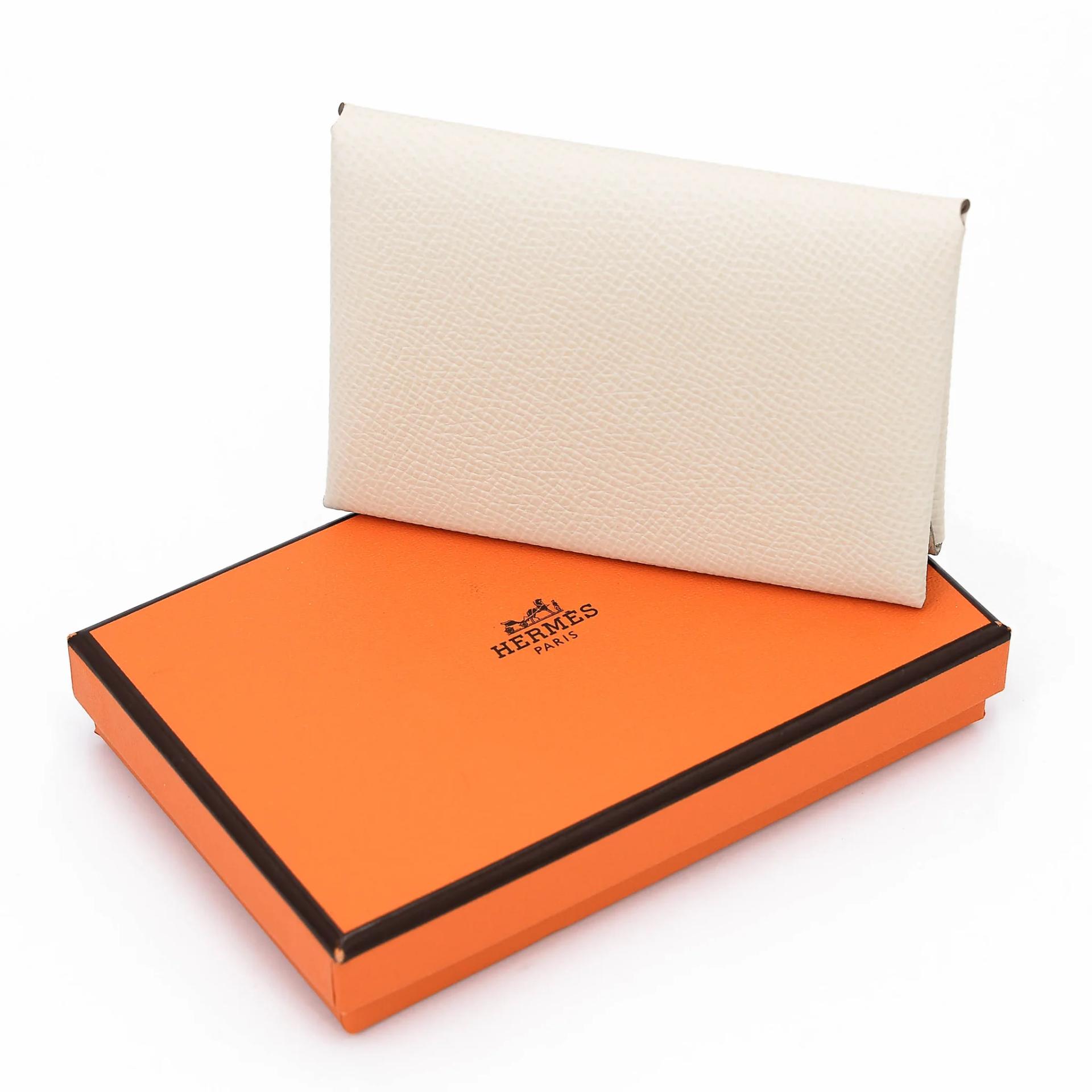 Brand New ( Rank N ) HERMÈS Calvi Duo card holder Craie (10) Epsom B (2023) - 3