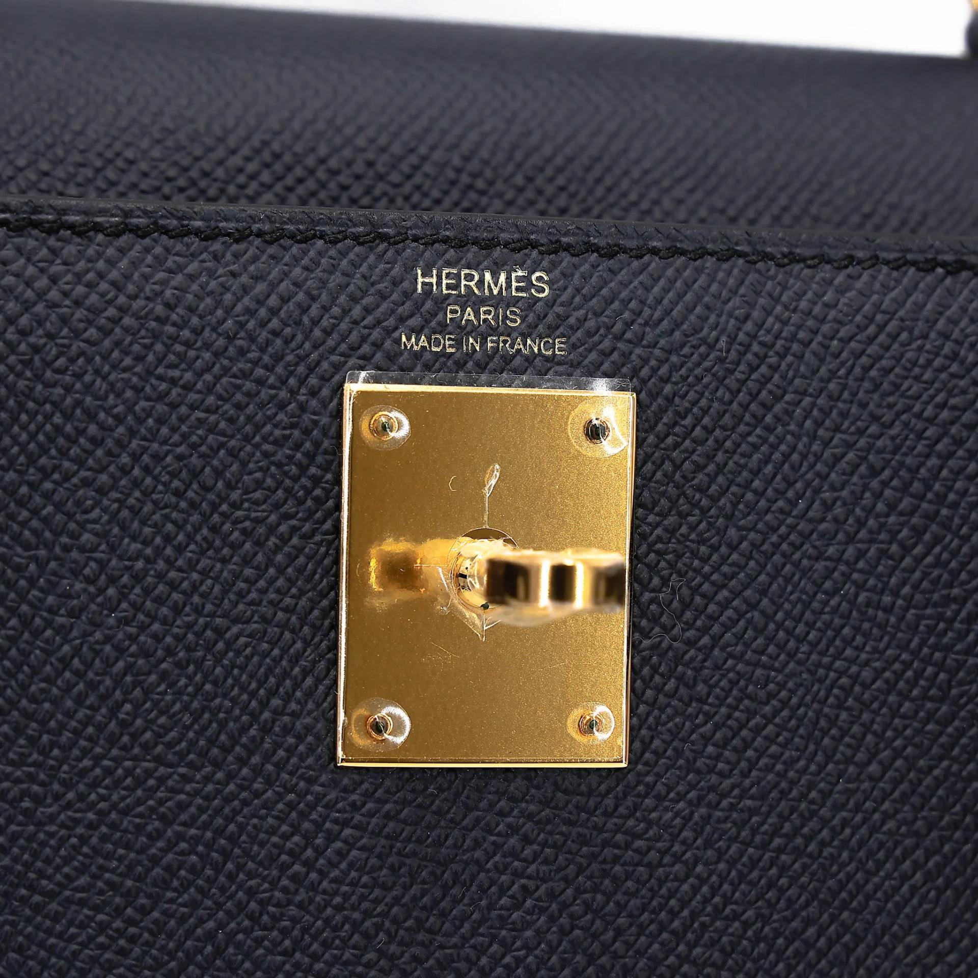 Unused ( Rank NS ) HERMÈS Kelly 28 Sellier Bleu Indigo (76) Epsom Gold hardware Y (2020) - 13