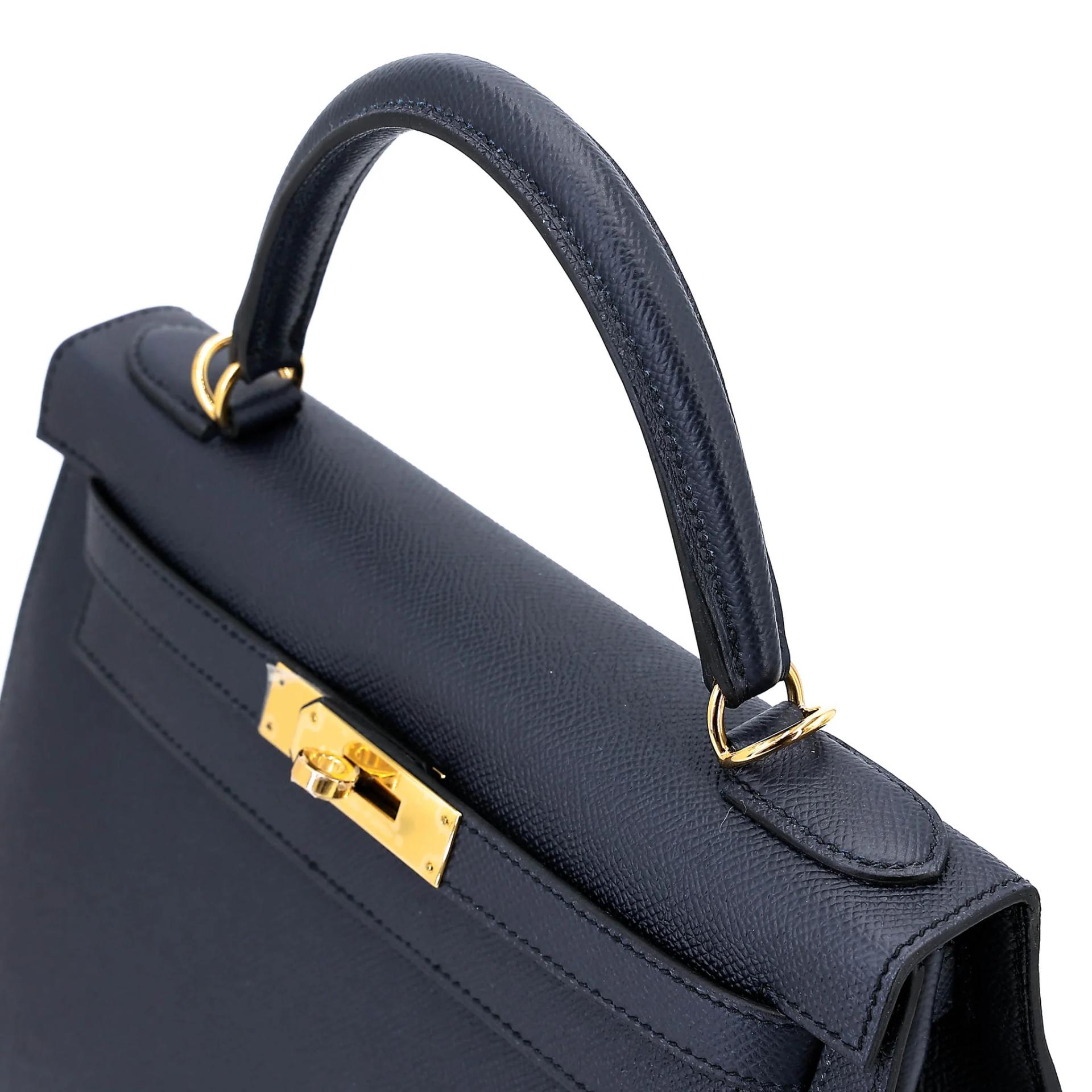 Unused ( Rank NS ) HERMÈS Kelly 28 Sellier Bleu Indigo (76) Epsom Gold hardware Y (2020) - 3