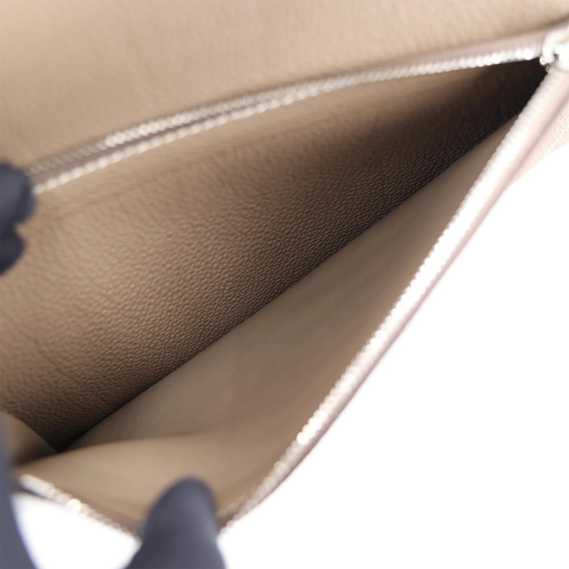 Unused ( Rank NS ) HERMÈS Kelly 42 Maxi Etoupe (18) Togo Palladium hardware W (2024) - 18