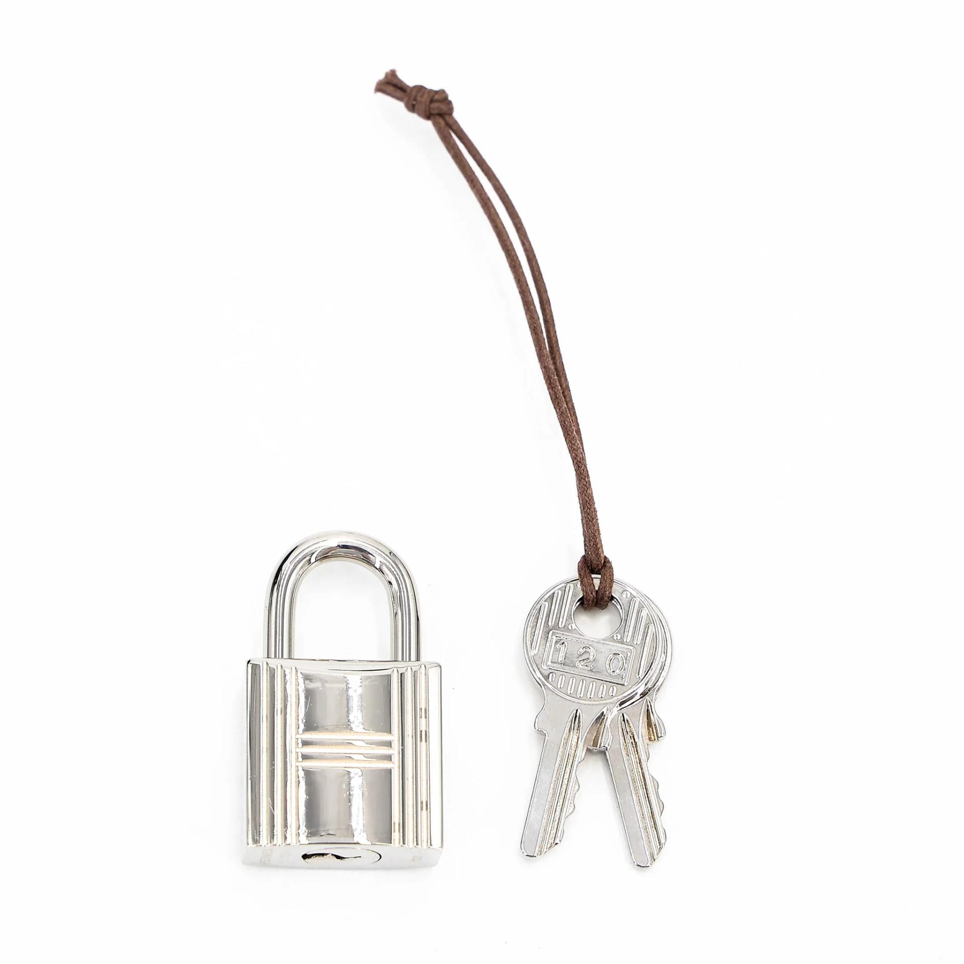 Very Good ( Rank A) HERMÈS Picotin Lock MM Noir (89) Clemence Palladium hardware Z (2021) - 15