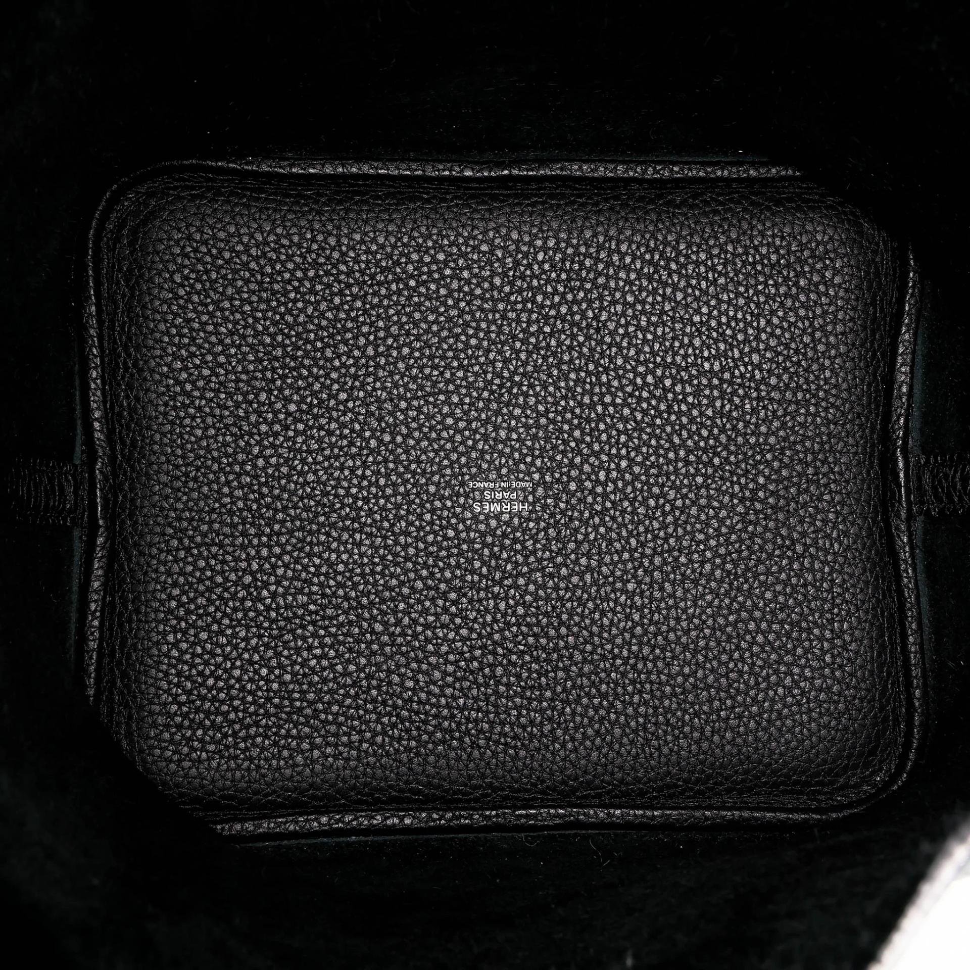 Very Good ( Rank A) HERMÈS Picotin Lock MM Noir (89) Clemence Palladium hardware Z (2021) - 14