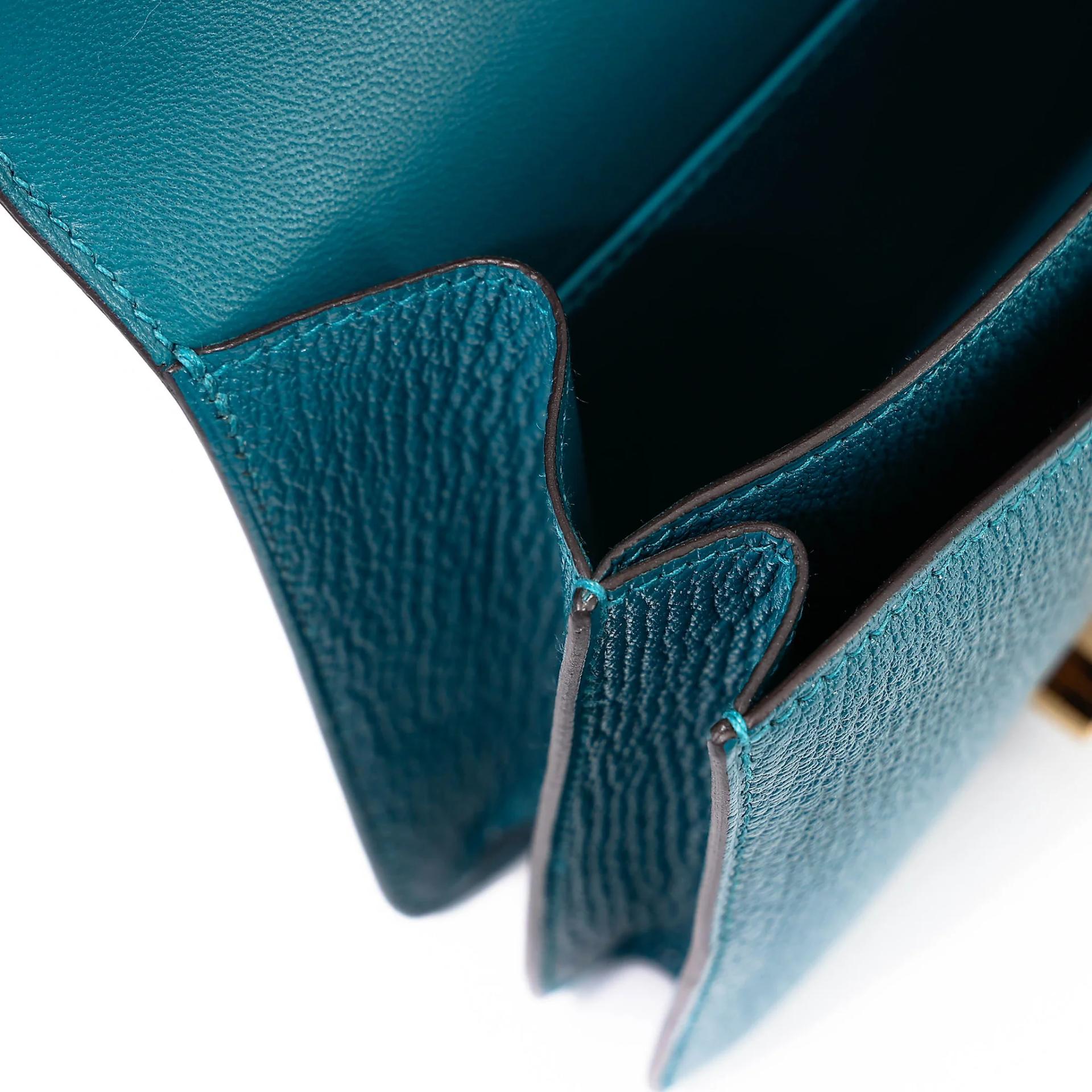 ランク A HERMÈS エルメス コンスタンス3 ミニ コルヴェール (1P) シェーブル ゴールド金具 Z刻印 (2021) - 16