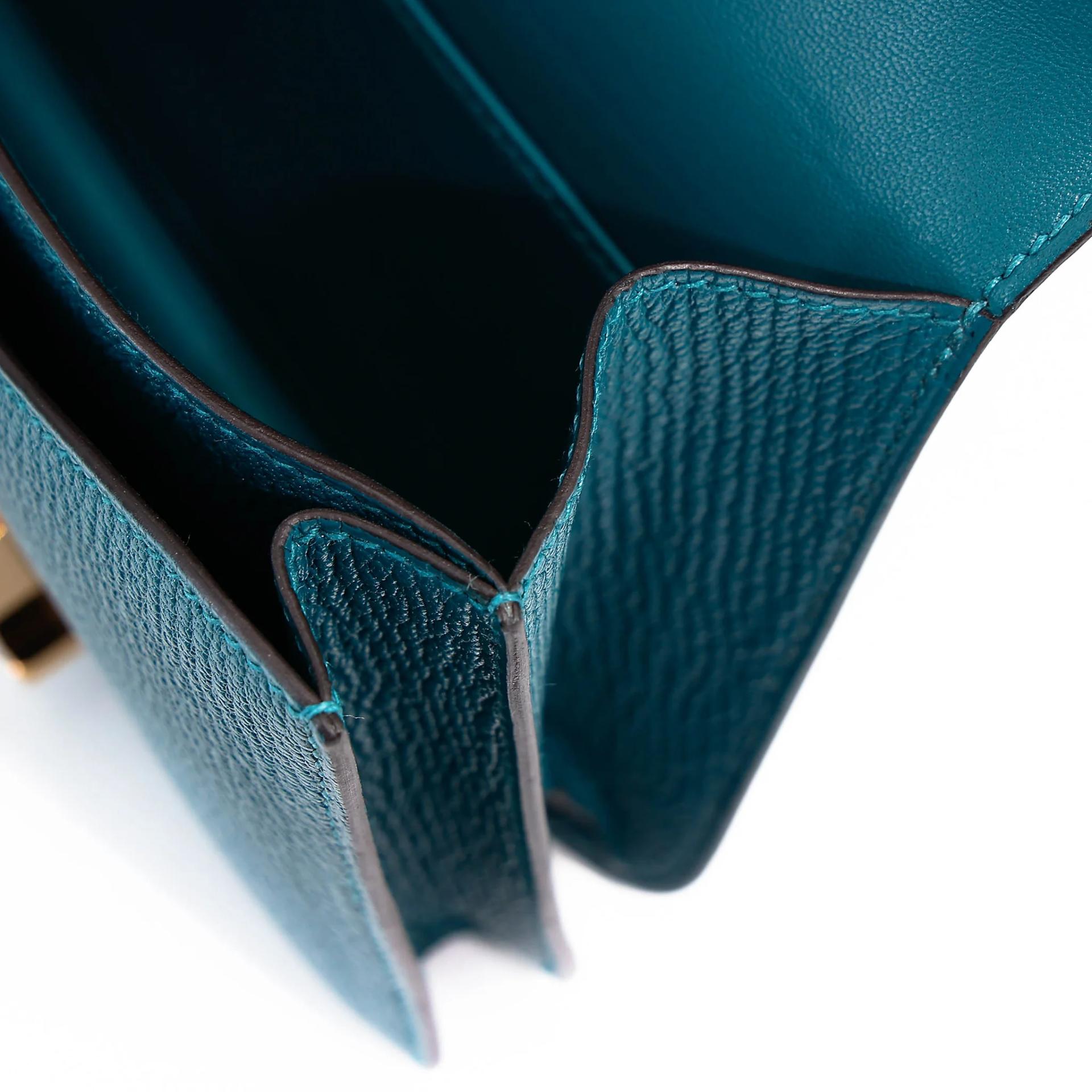 ランク A HERMÈS エルメス コンスタンス3 ミニ コルヴェール (1P) シェーブル ゴールド金具 Z刻印 (2021) - 15