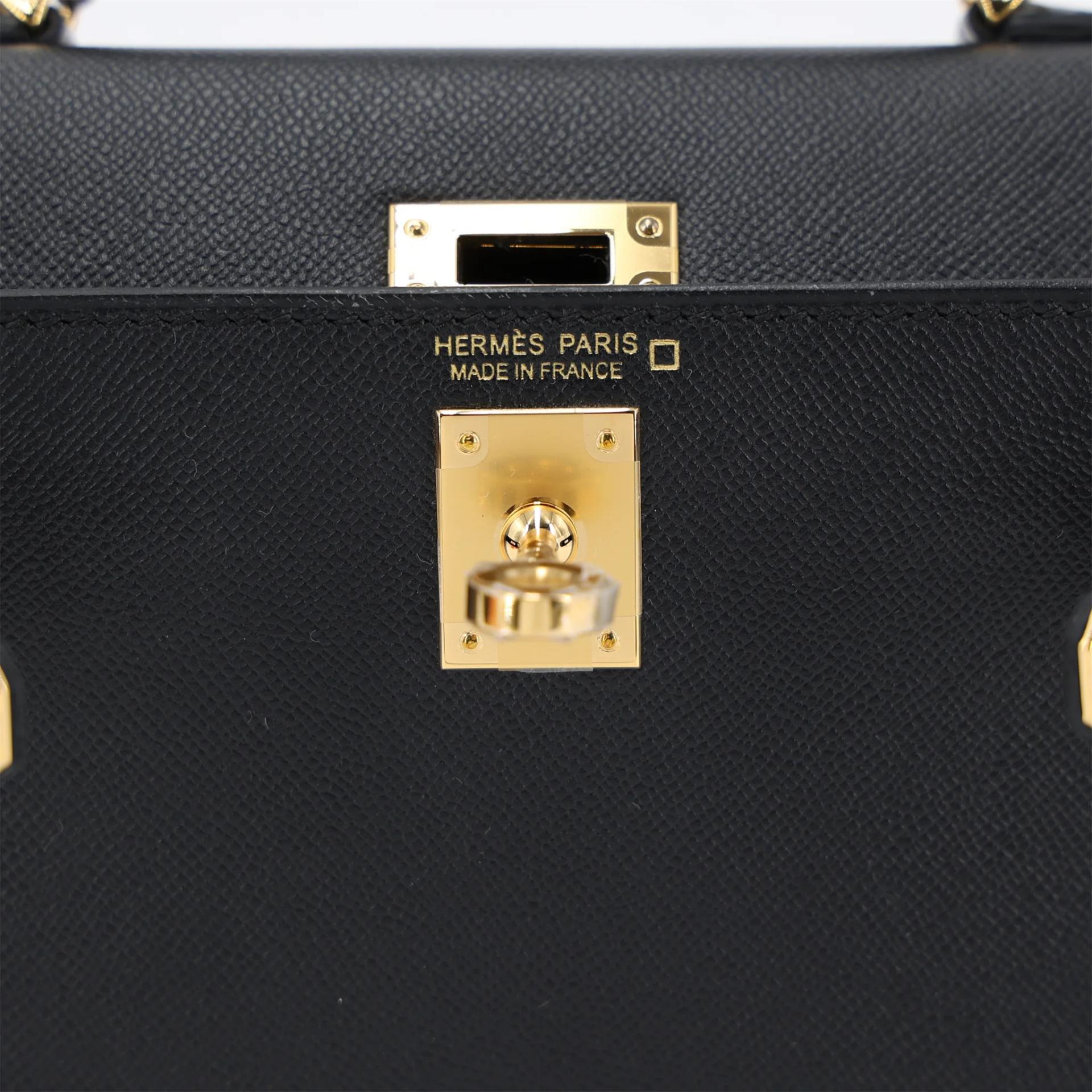 Brand New ( Rank N ) HERMÈS Mini Kelly II Touch Noir (89) Shiny Alligator Madame Gold hardware G (2026) - 11