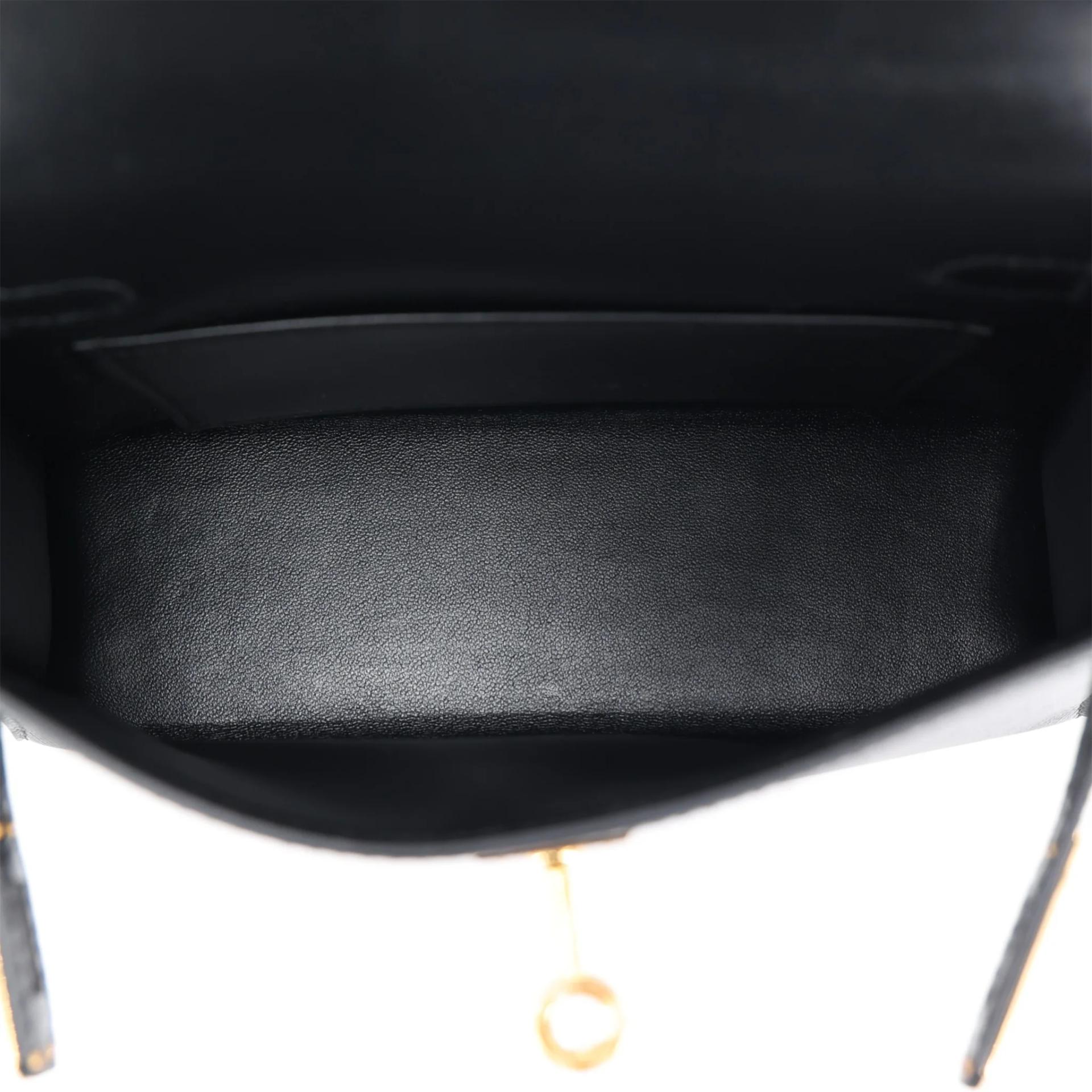 Brand New ( Rank N ) HERMÈS Mini Kelly II Touch Noir (89) Shiny Alligator Madame Gold hardware G (2026) - 12