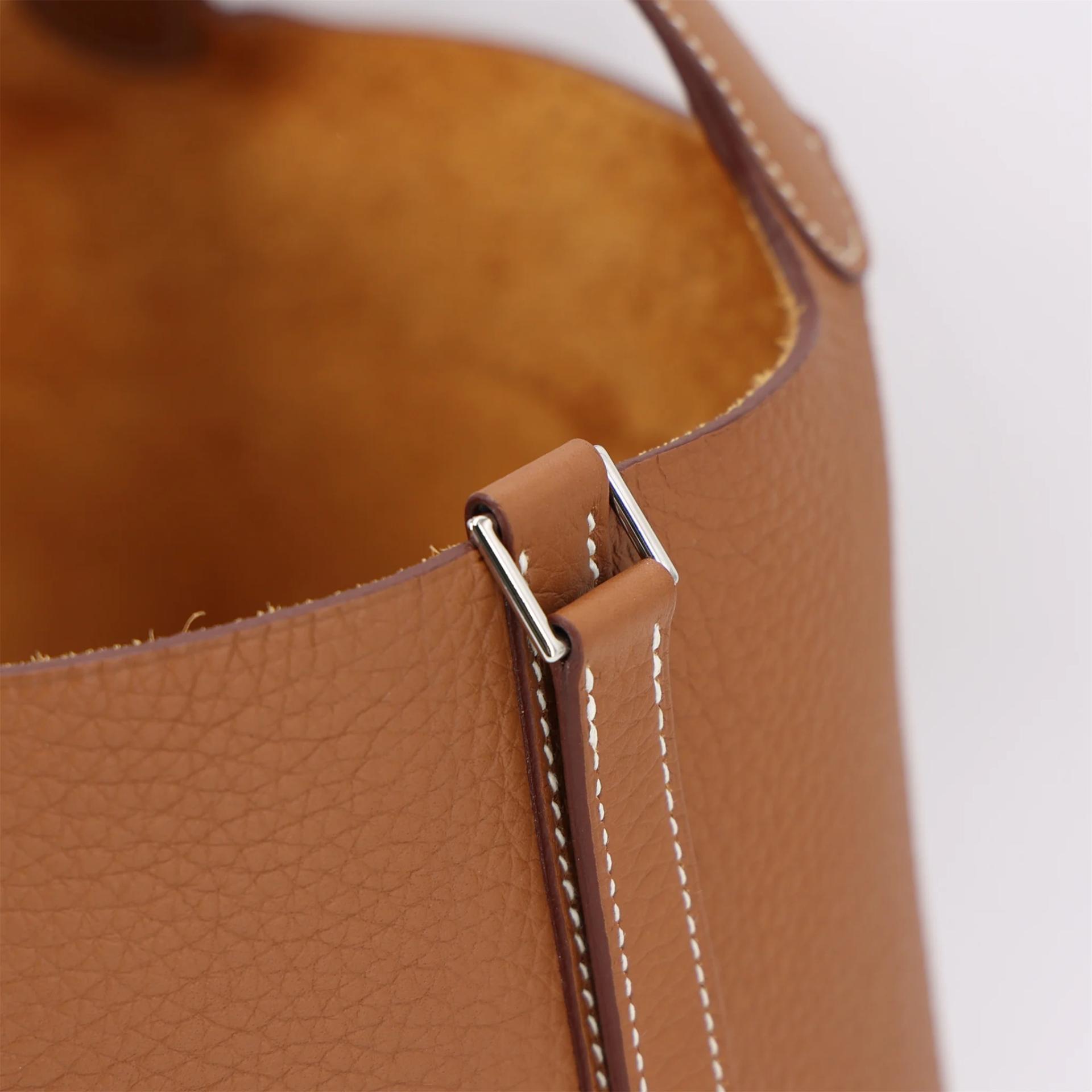 Excellent ( Rank SA ) HERMÈS Picotin Lock MM Gold (37) Clemence Palladium hardware W (2024) - 12