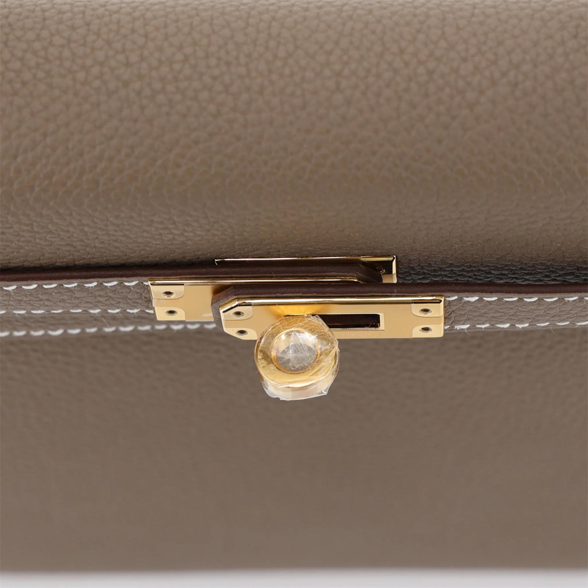 Brand New ( Rank N ) HERMÈS Kelly 25 Etoupe (18) Togo Gold hardware G (2026) - 9