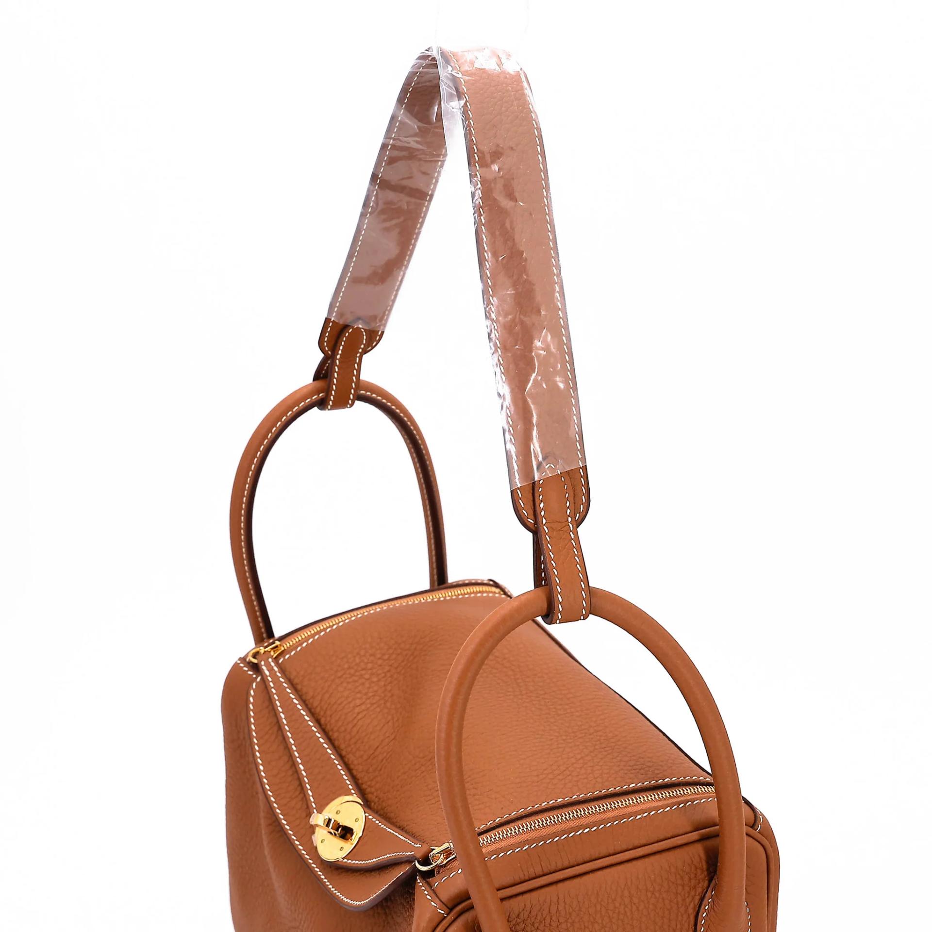 Excellent ( Rank SA ) HERMÈS Lindy 26 Gold (37) Clemence Gold hardware Z (2021) - 3