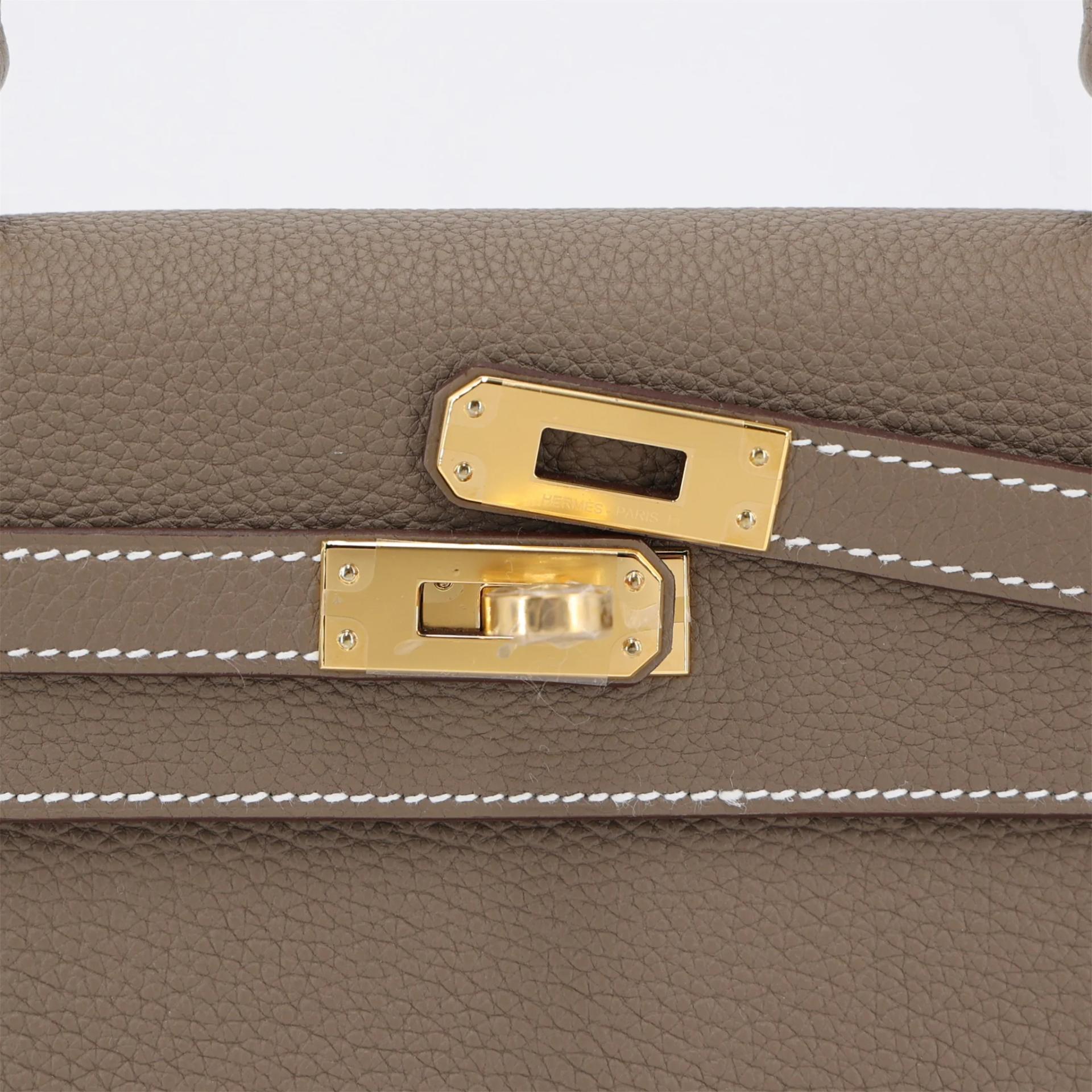 Brand New ( Rank N ) HERMÈS Kelly 25 Etoupe (18) Togo Gold hardware G (2026) - 8