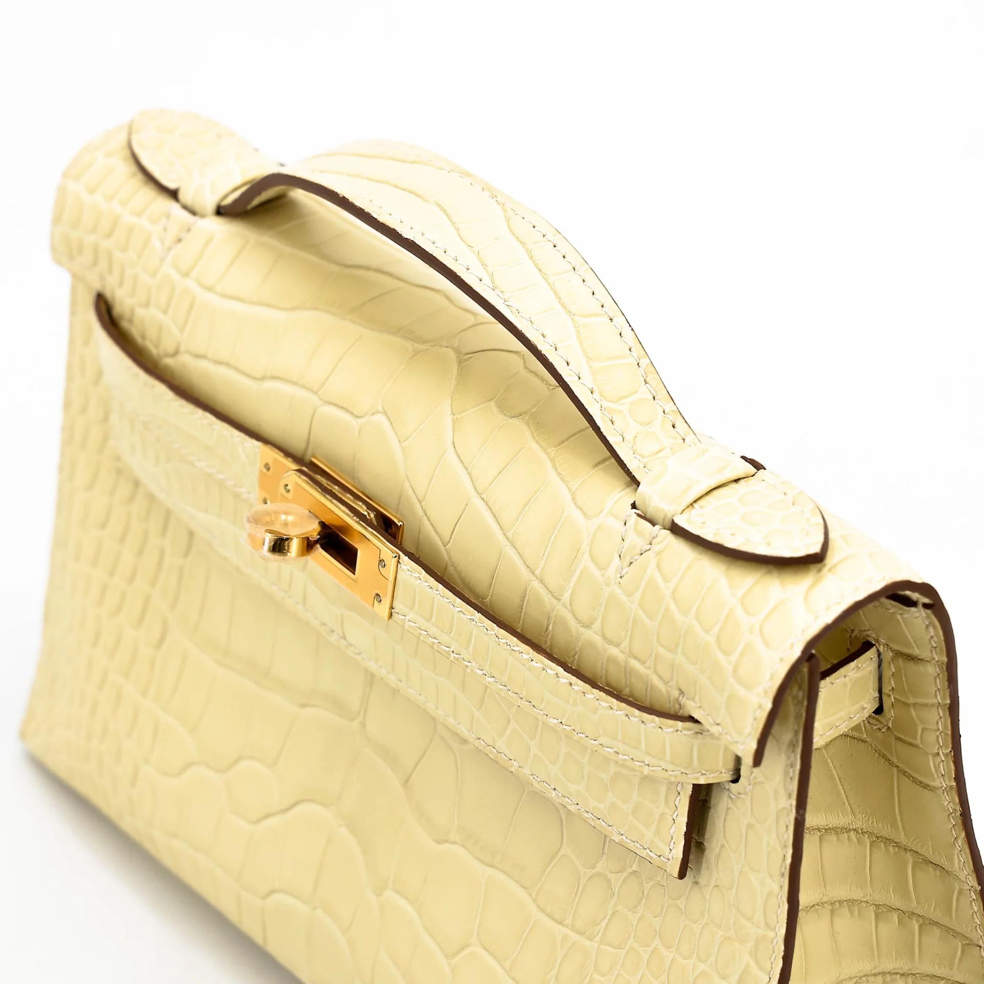 Unused ( Rank NS ) HERMÈS Kelly Pochette Vanille (Y1) Matte Alligator Gold hardware W (2024) - 3