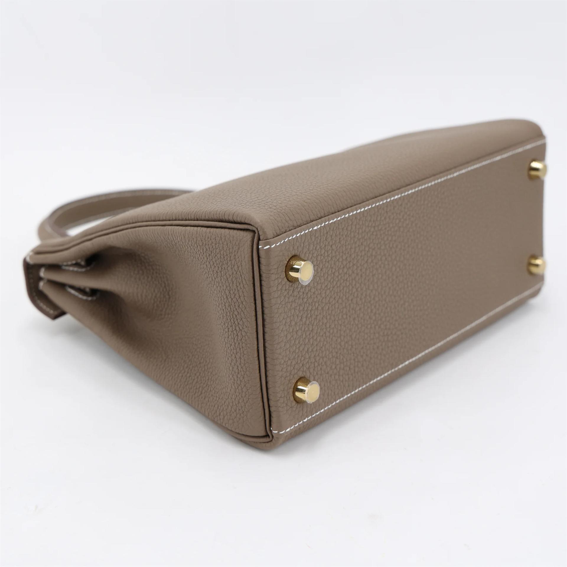 Brand New ( Rank N ) HERMÈS Kelly 25 Etoupe (18) Togo Gold hardware G (2026) - 6