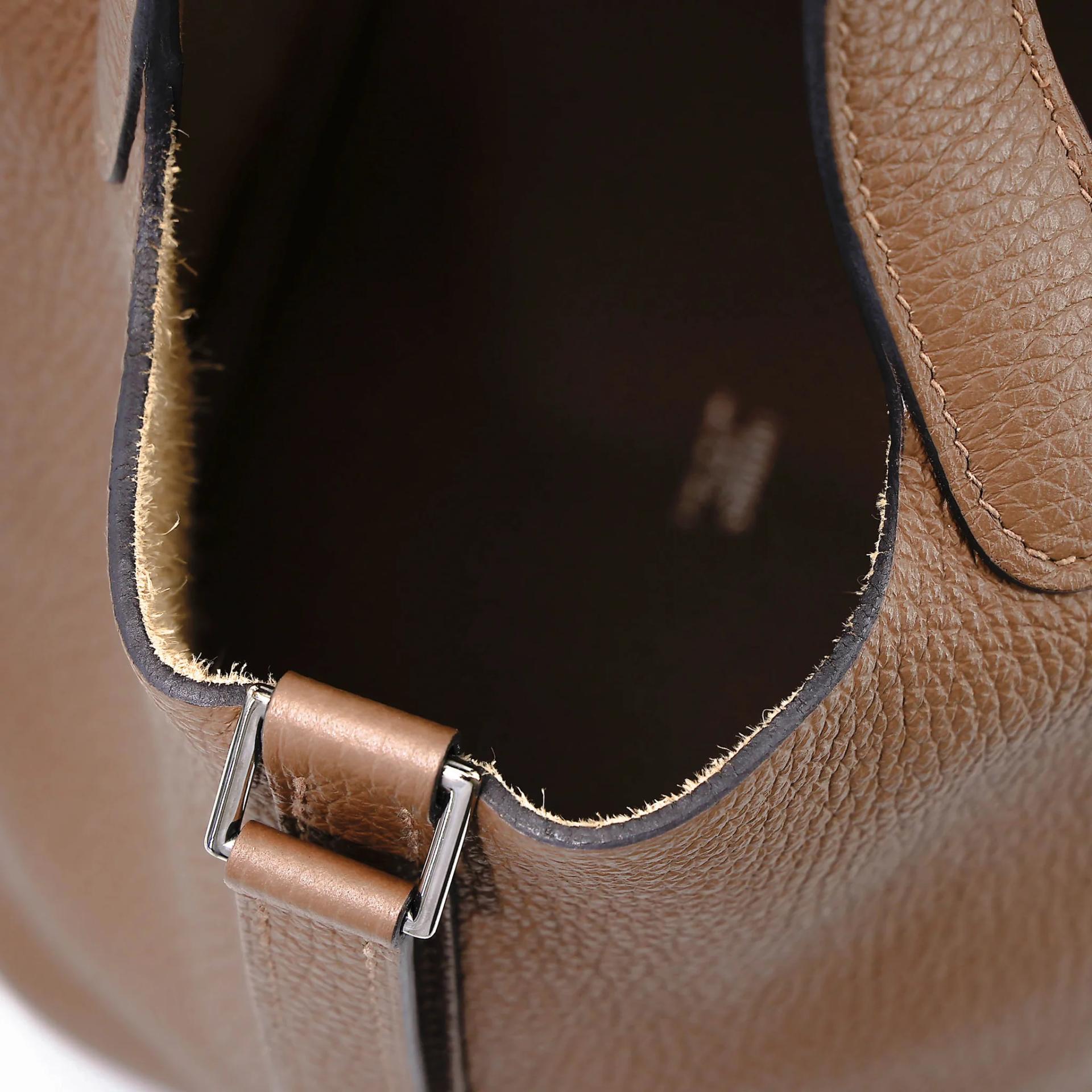 Excellent ( Rank SA ) HERMÈS Picotin Lock PM Alezan (3G) Clemence Palladium hardware Z (2021) - 13