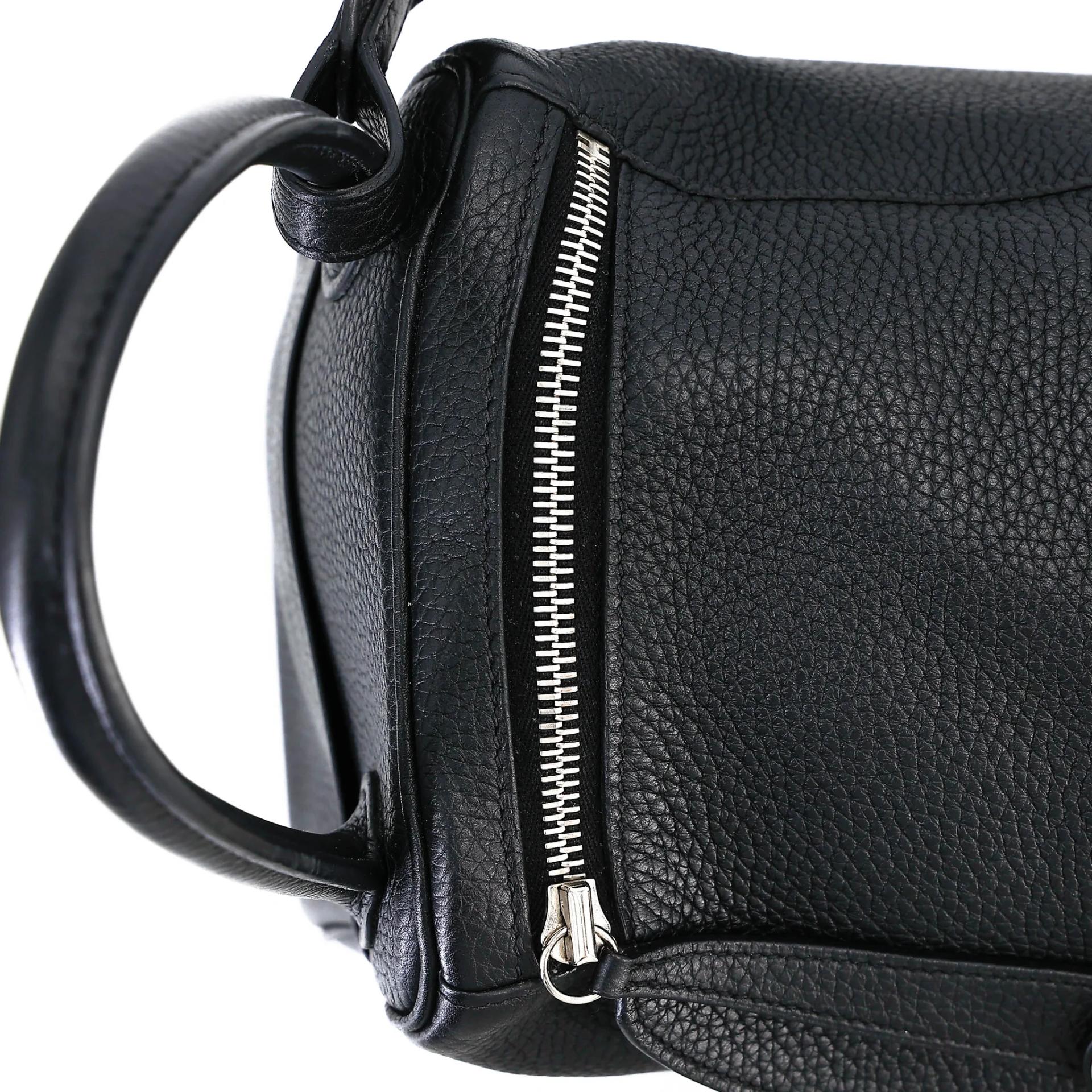 Very Good ( Rank A) HERMÈS Lindy 30 Noir (89) Clemence Palladium hardware C (2018) - 13