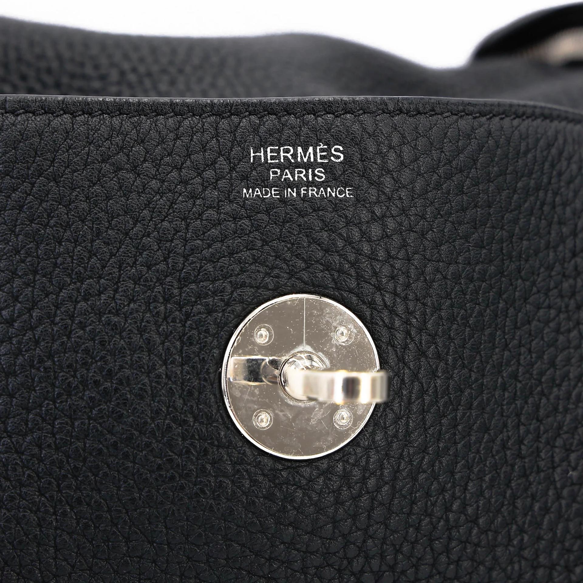 Very Good ( Rank A) HERMÈS Lindy 30 Noir (89) Clemence Palladium hardware C (2018) - 19