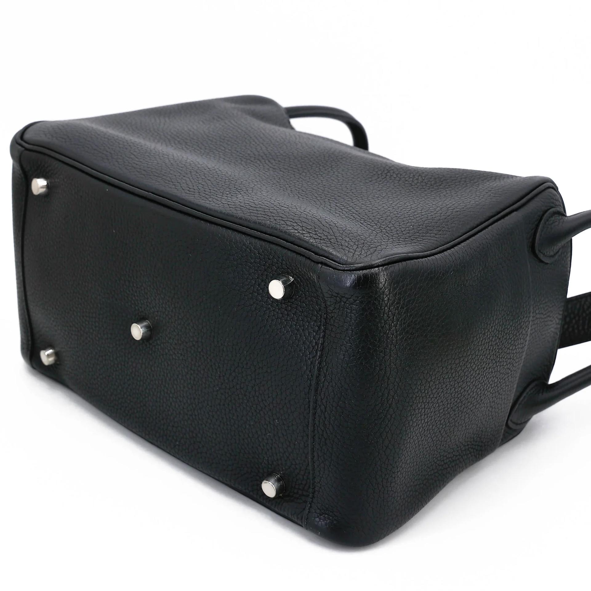 Very Good ( Rank A) HERMÈS Lindy 30 Noir (89) Clemence Palladium hardware C (2018) - 6
