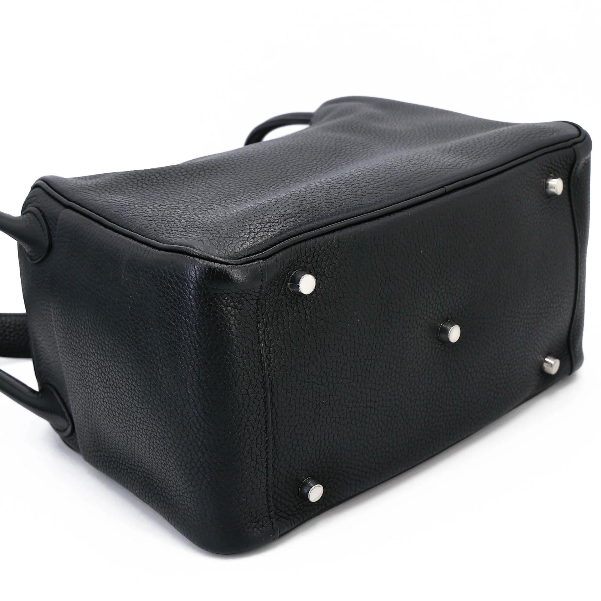 Very Good ( Rank A) HERMÈS Lindy 30 Noir (89) Clemence Palladium hardware C (2018) - 7