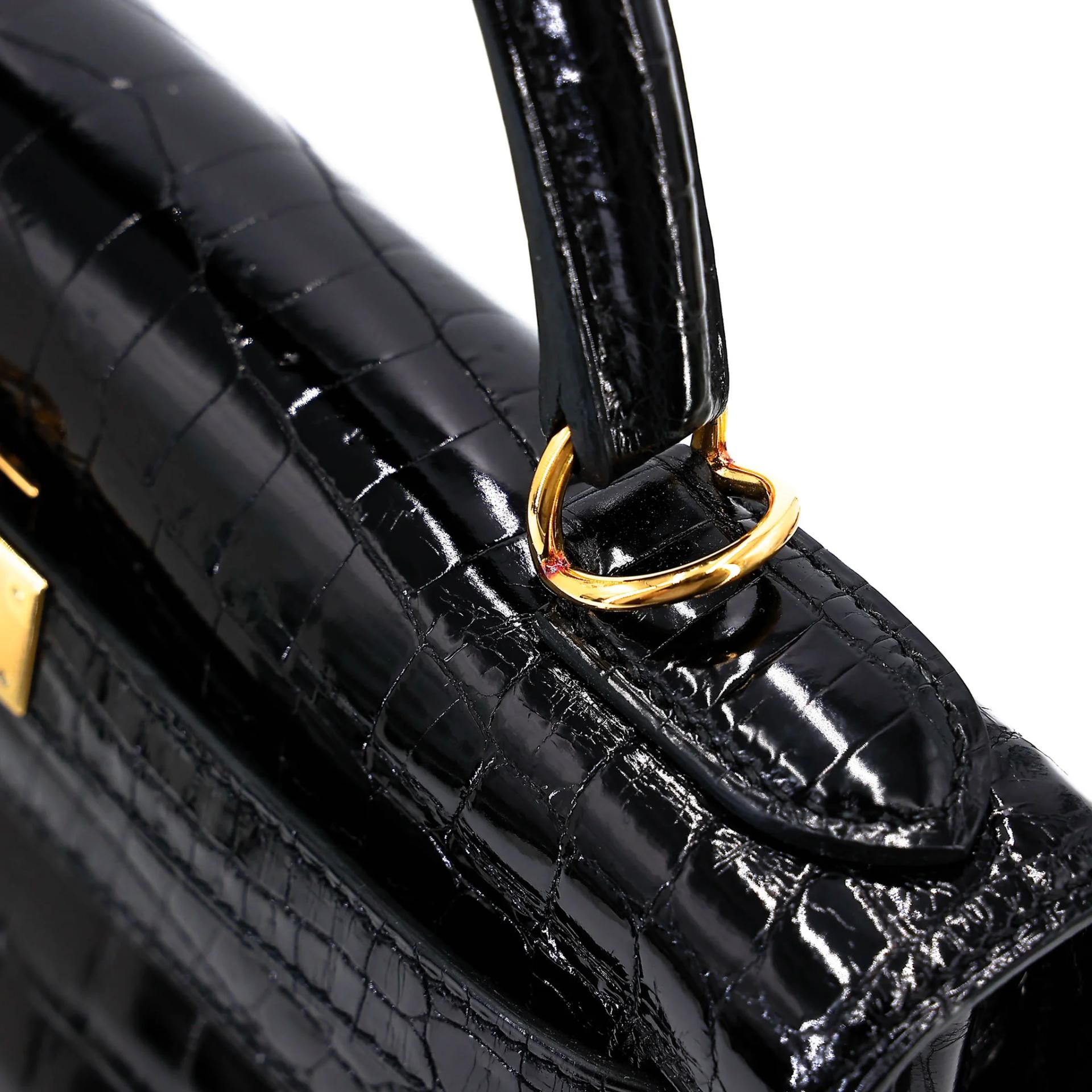Very Good ( Rank A) HERMÈS Kelly 28 Sellier Noir (89) Shiny Niloticus Crocodile Gold hardware X (2016) - 5