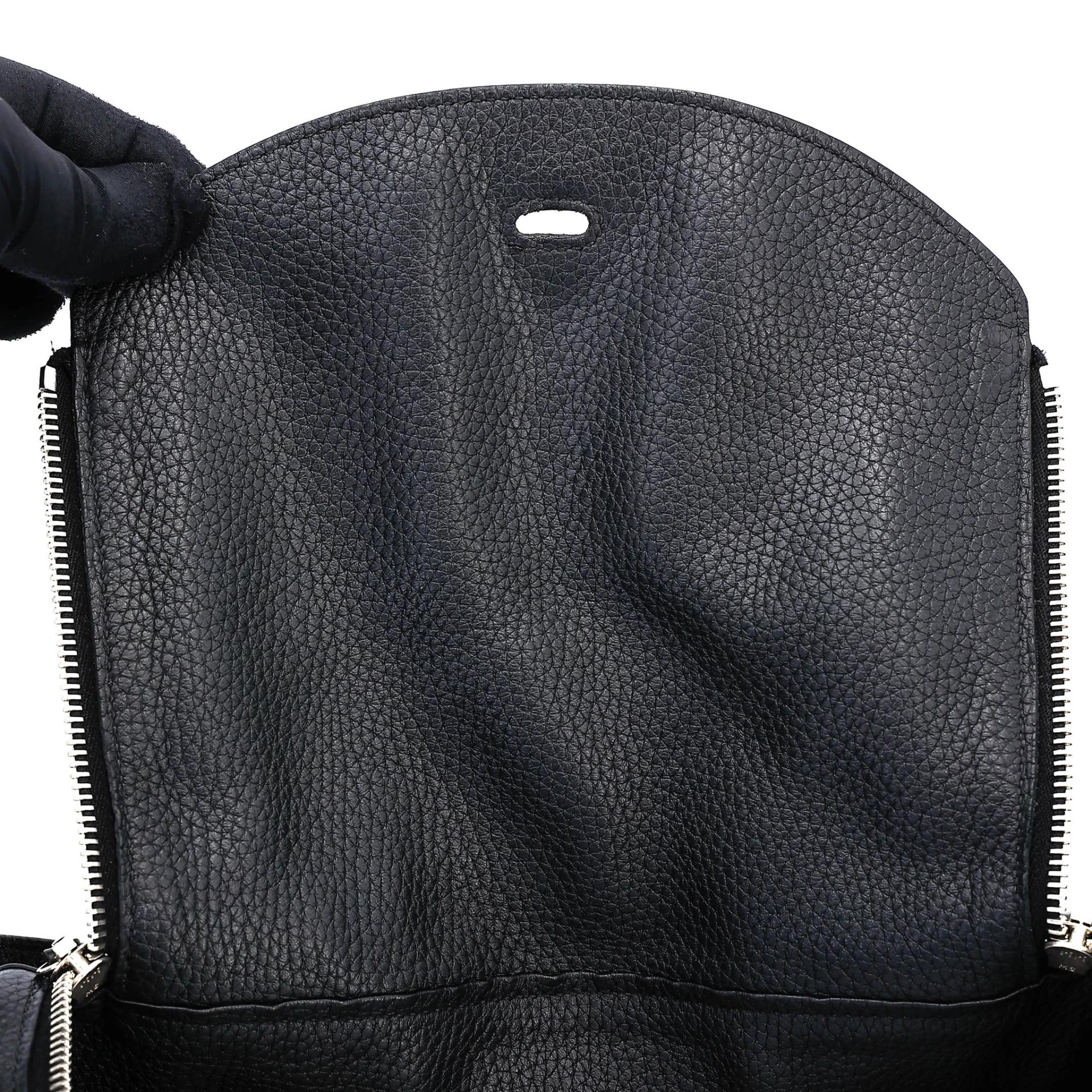 Very Good ( Rank A) HERMÈS Lindy 30 Noir (89) Clemence Palladium hardware C (2018) - 18