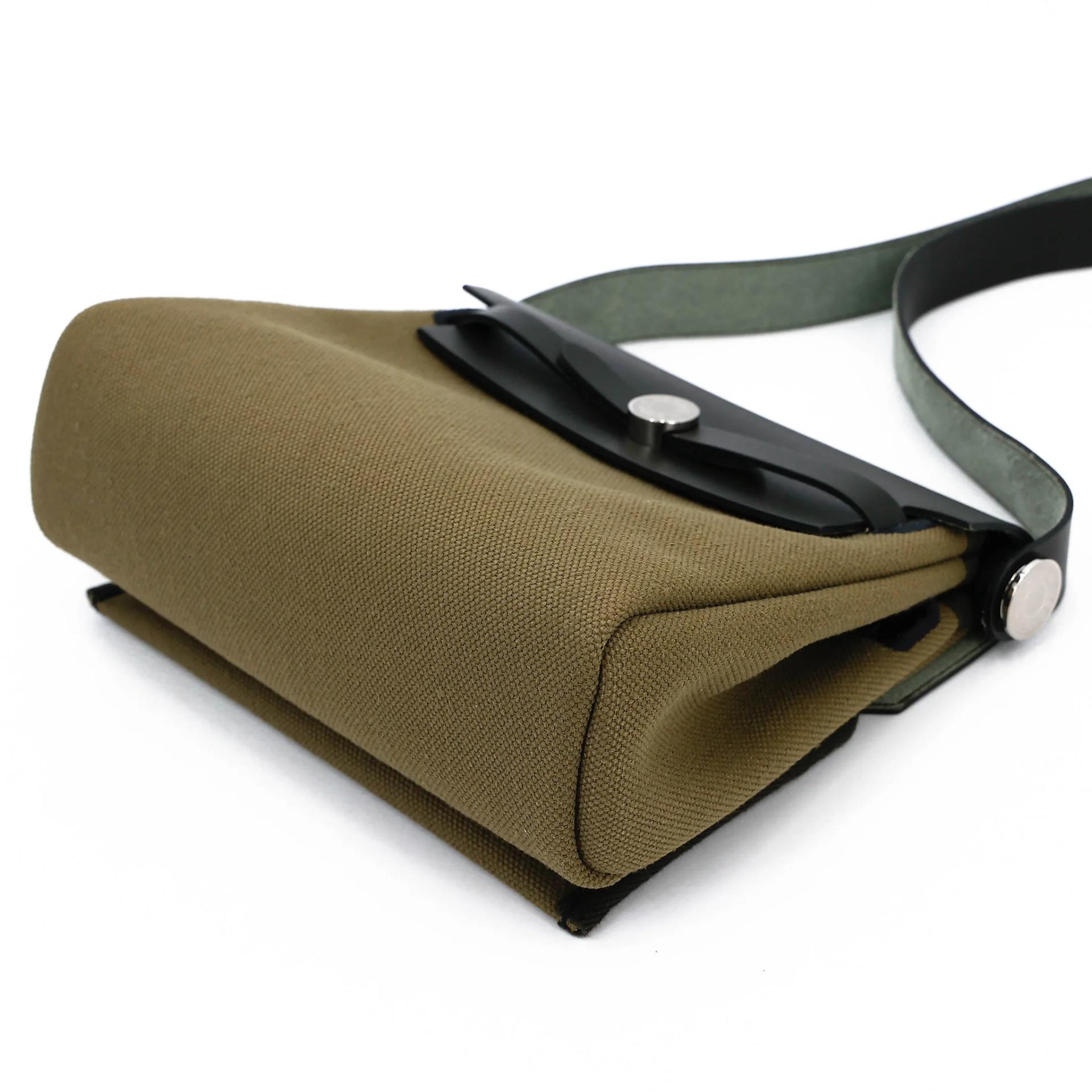 Brand New ( Rank N ) HERMÈS Herbag Zip Mini 20 Vert Olive (61) Toile H canvas Vache Hunter Palladium hardware G (2026) - 4