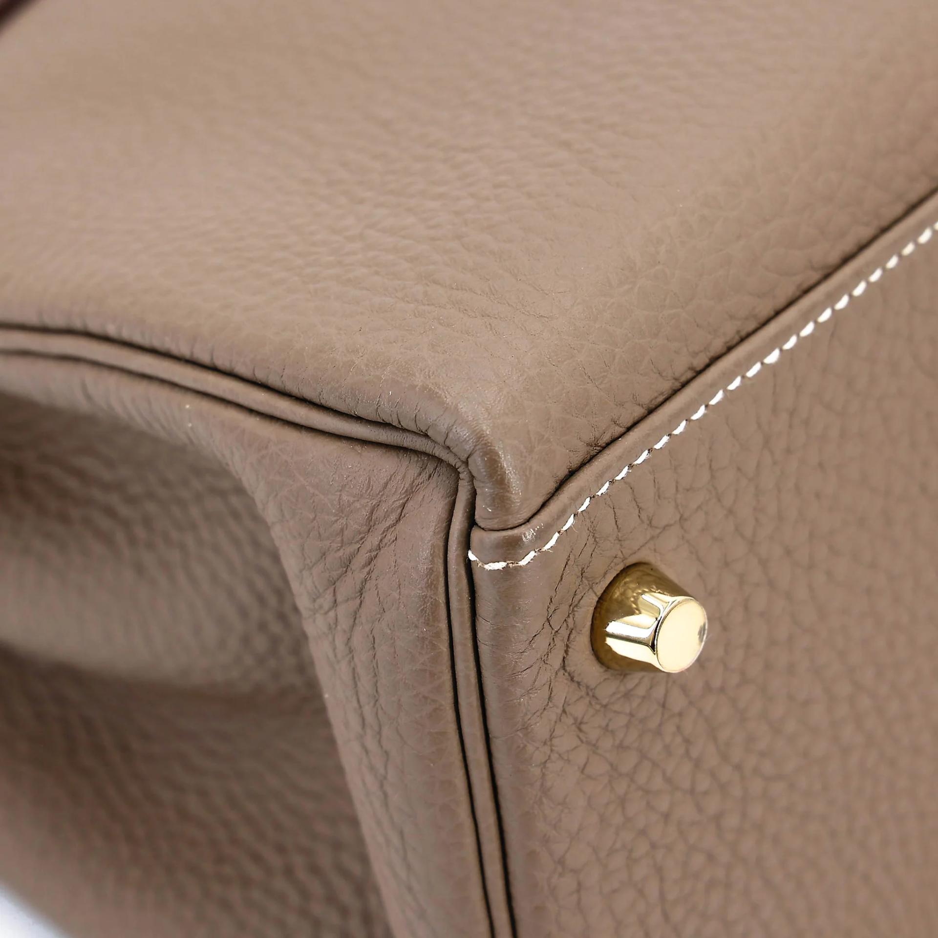 Very Good ( Rank A) HERMÈS Kelly 28 Etoupe (18) Togo Gold hardware T (2015) - 9