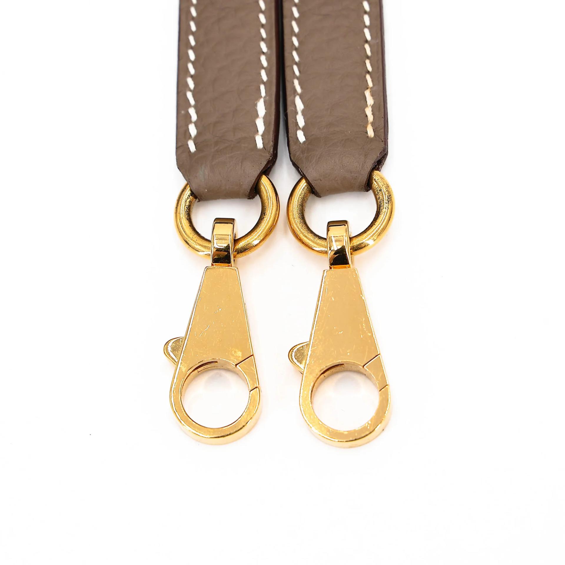 Very Good ( Rank A) HERMÈS Kelly 28 Etoupe (18) Togo Gold hardware T (2015) - 29