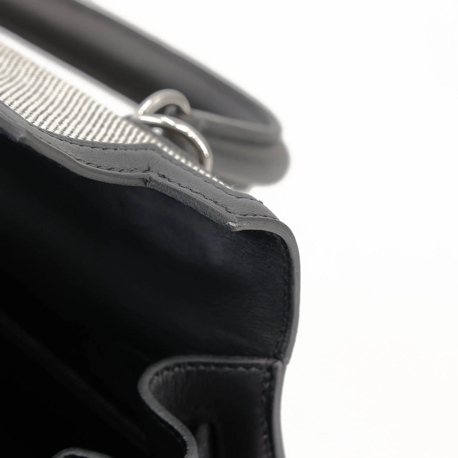 Very Good ( Rank A) HERMÈS Kelly 28 Sellier Noir (89) Toile H canvas Swift Palladium hardware Z (2021) - 20