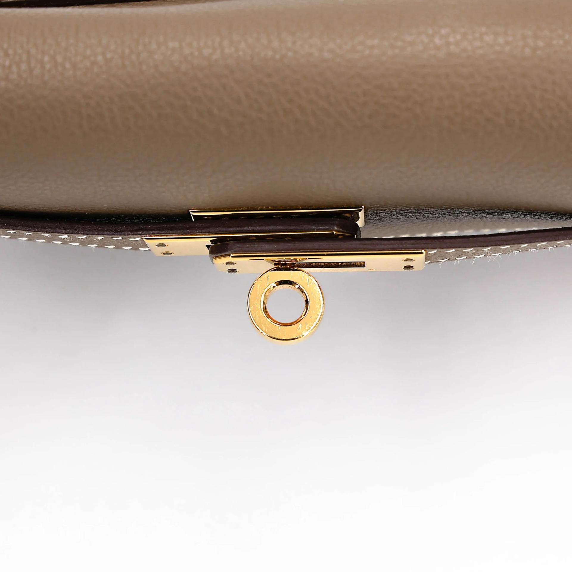 Very Good ( Rank A) HERMÈS Kelly Danse Etoupe (18) Evercolor Gold hardware W (2024) - 9