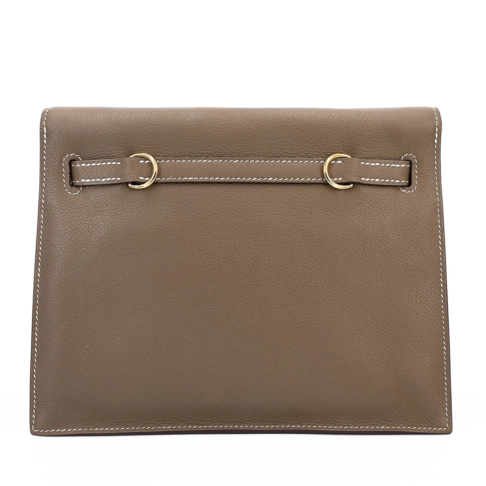 Very Good ( Rank A) HERMÈS Kelly Danse Etoupe (18) Evercolor Gold hardware W (2024) - 2