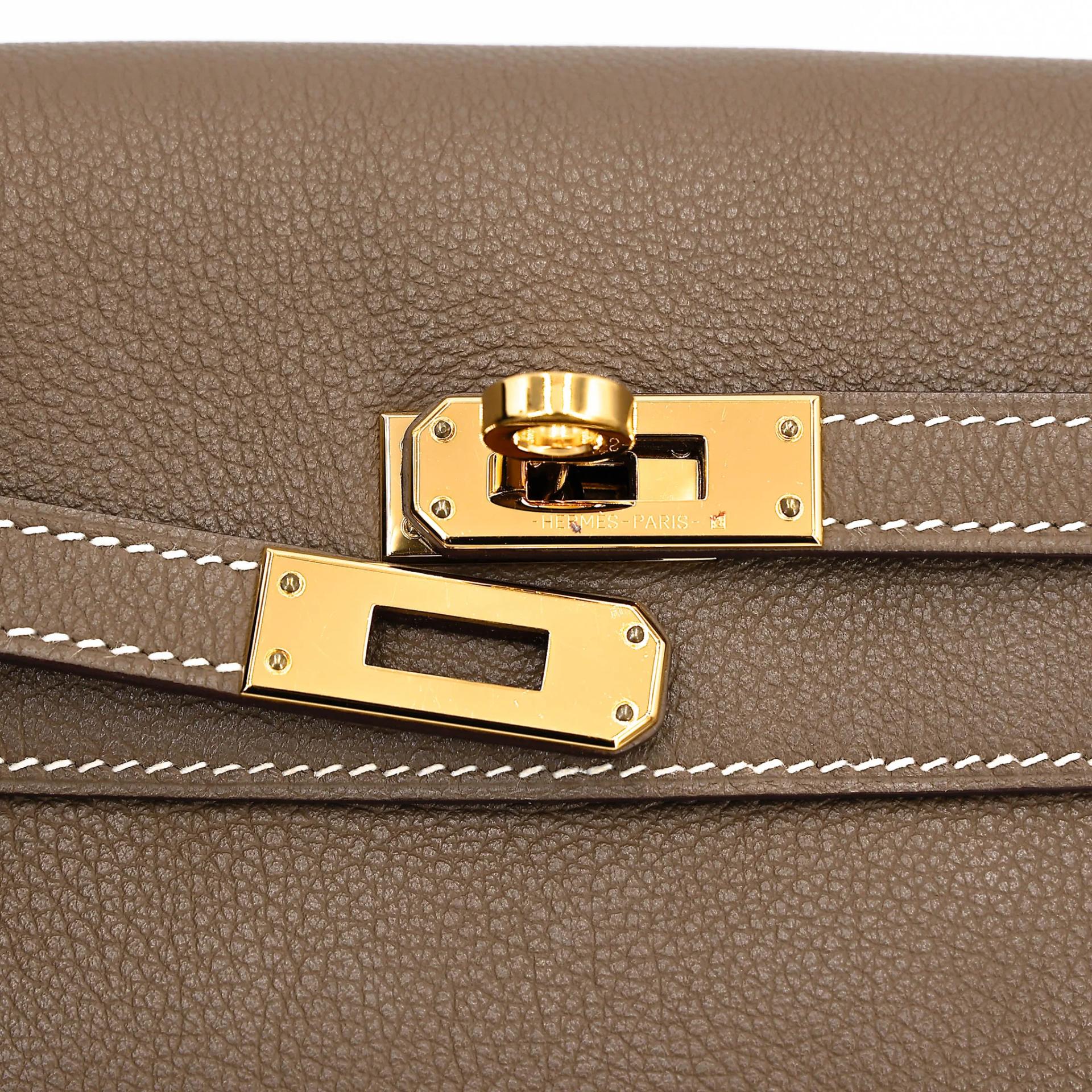 Very Good ( Rank A) HERMÈS Kelly Danse Etoupe (18) Evercolor Gold hardware W (2024) - 7