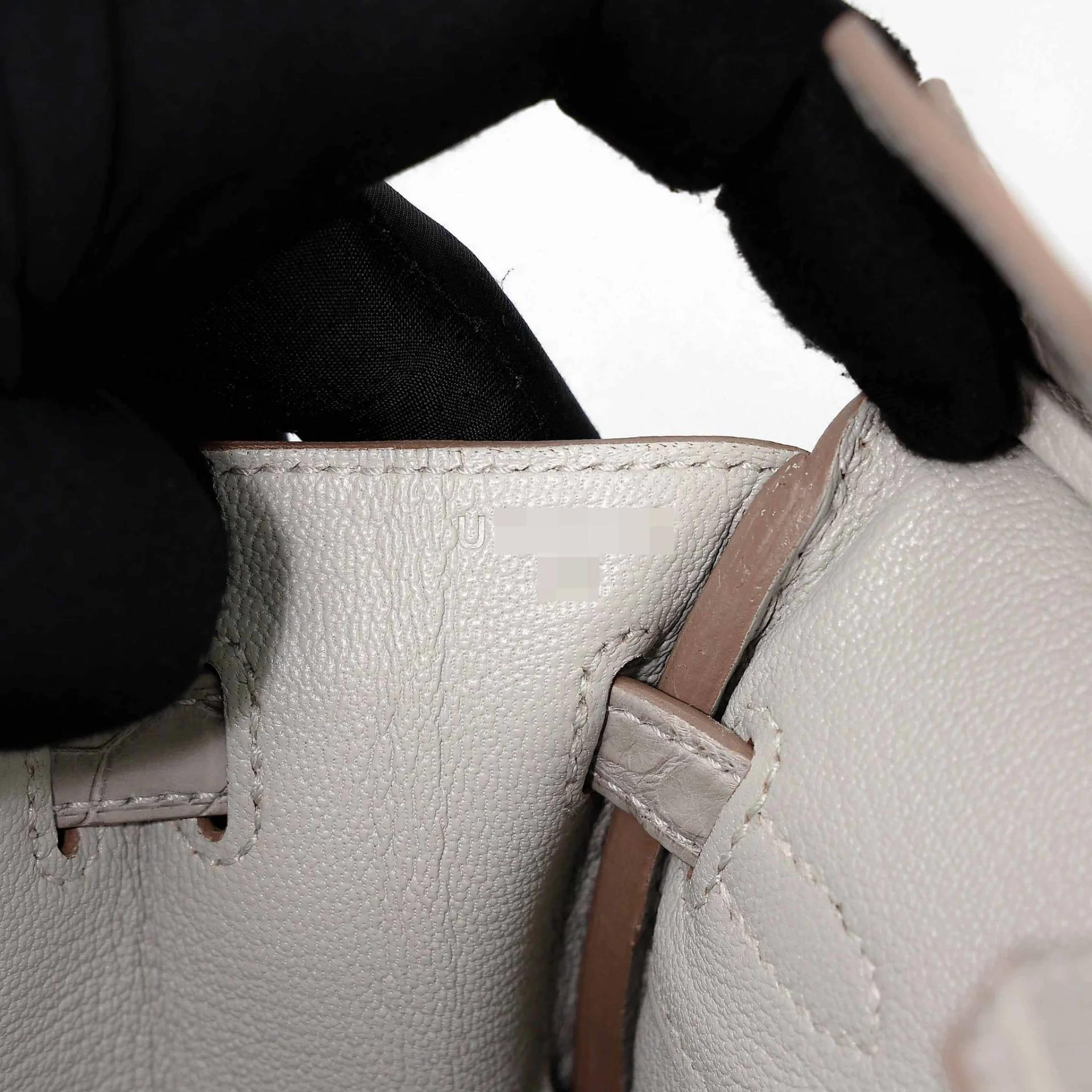 Unused ( Rank NS ) HERMÈS Birkin 25 Touch Gris Perle (80) Togo Matte Alligator Gold hardware U (2022) - 12